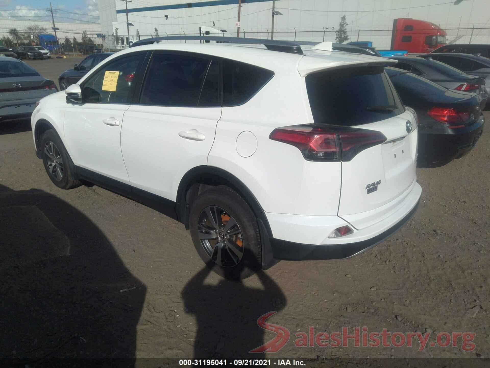 JTMRFREV1JD234074 2018 TOYOTA RAV4