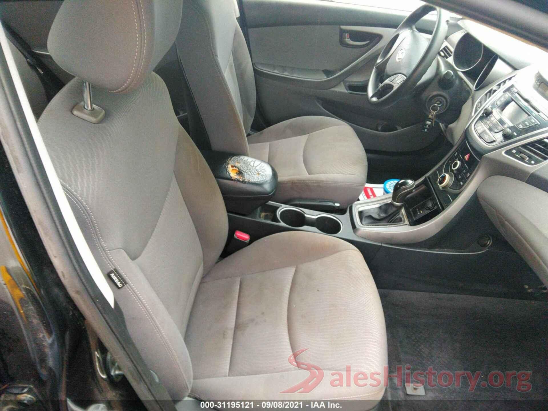 KMHDH4AE7GU607426 2016 HYUNDAI ELANTRA