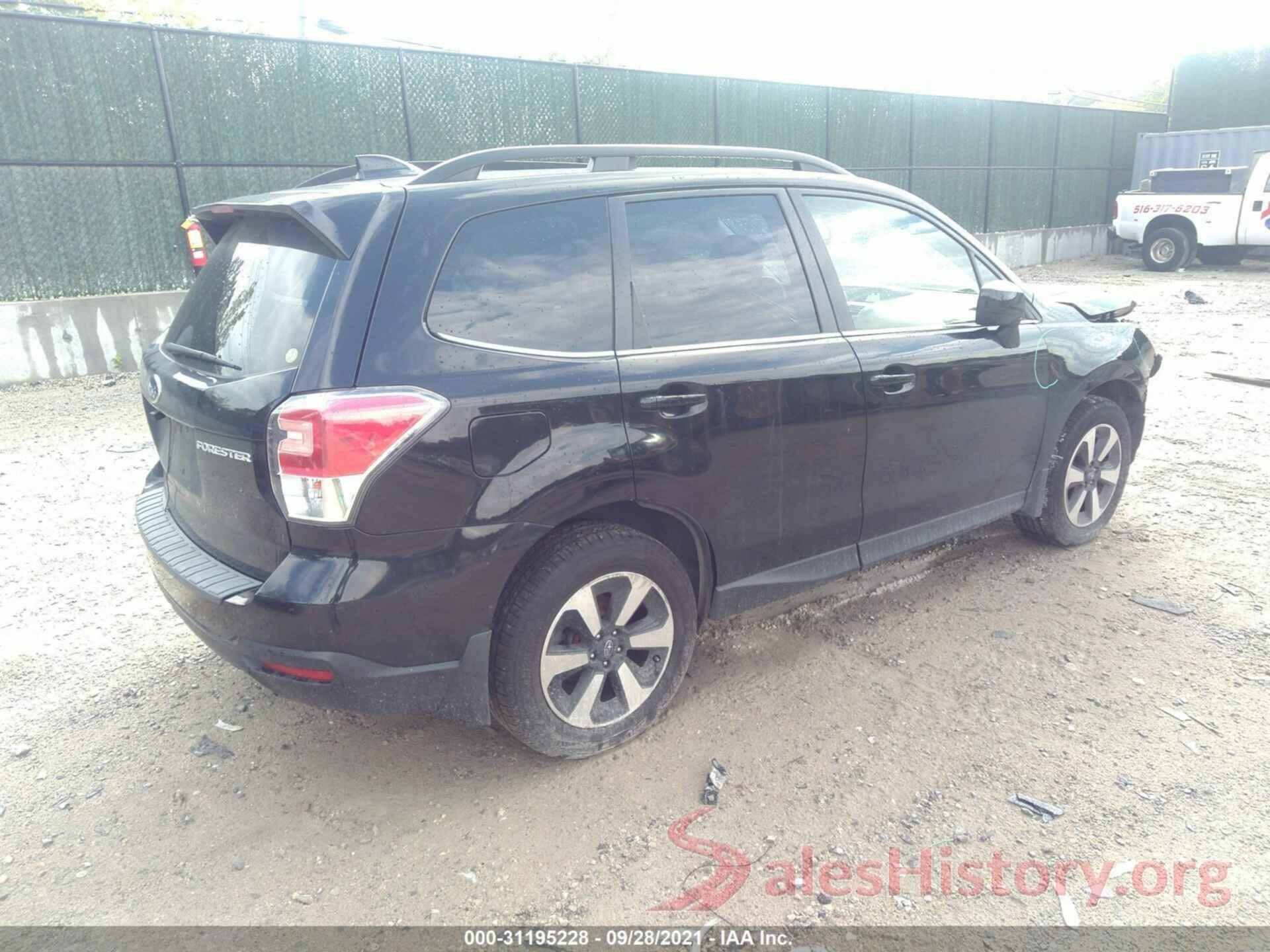 JF2SJAJC2JH483628 2018 SUBARU FORESTER