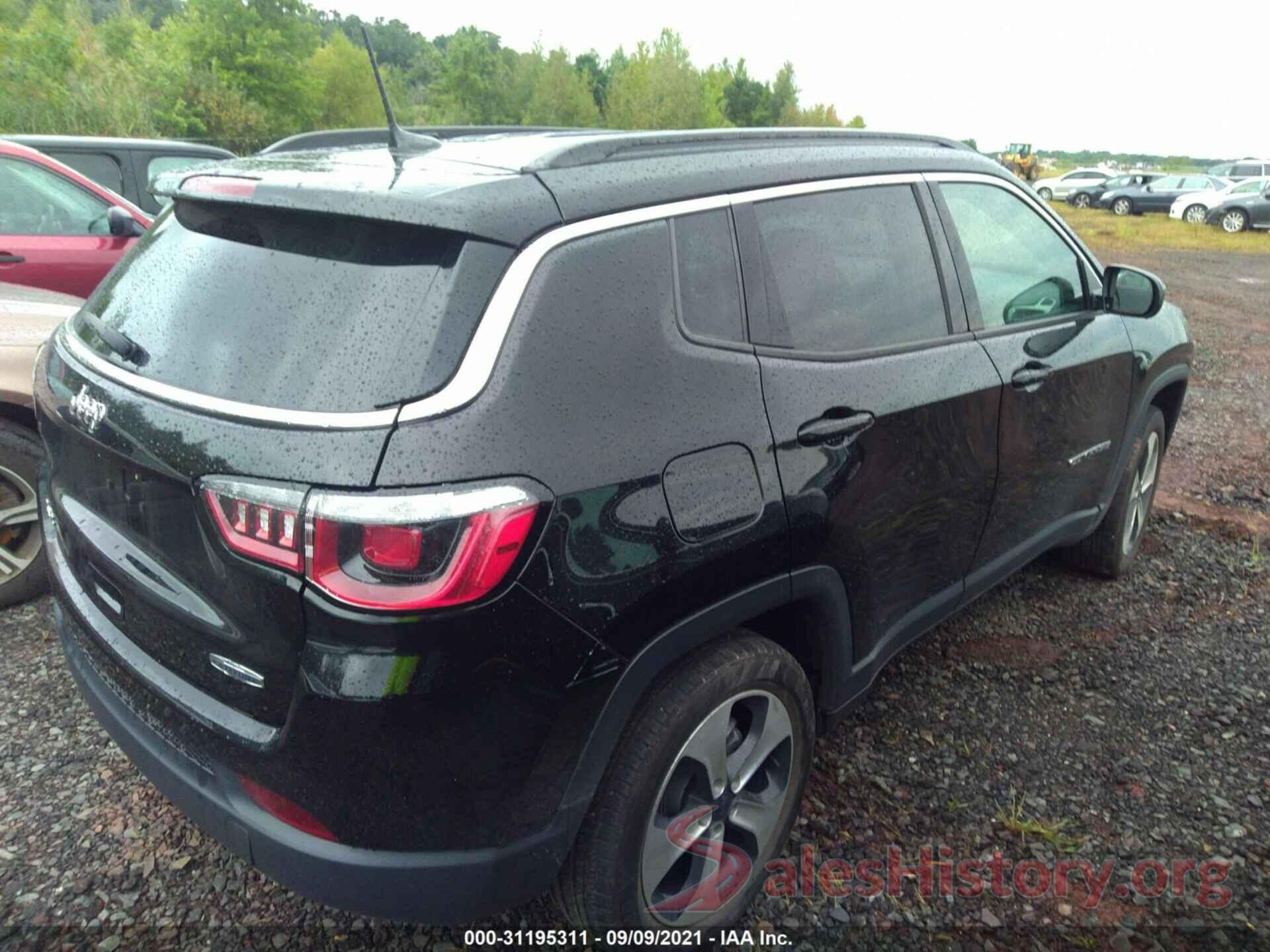 3C4NJDBB3JT402396 2018 JEEP COMPASS