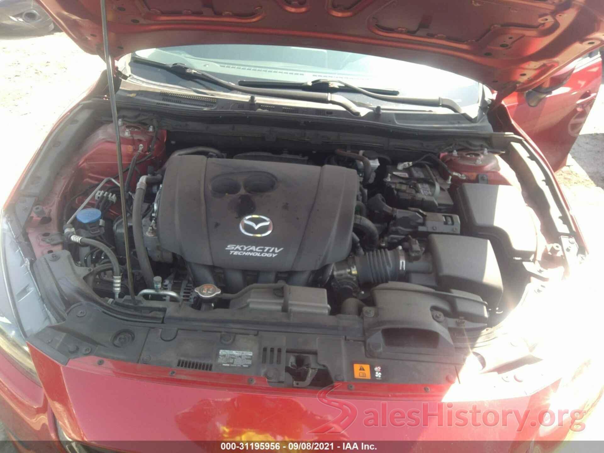 3MZBN1V36JM210035 2018 MAZDA MAZDA3 4-DOOR