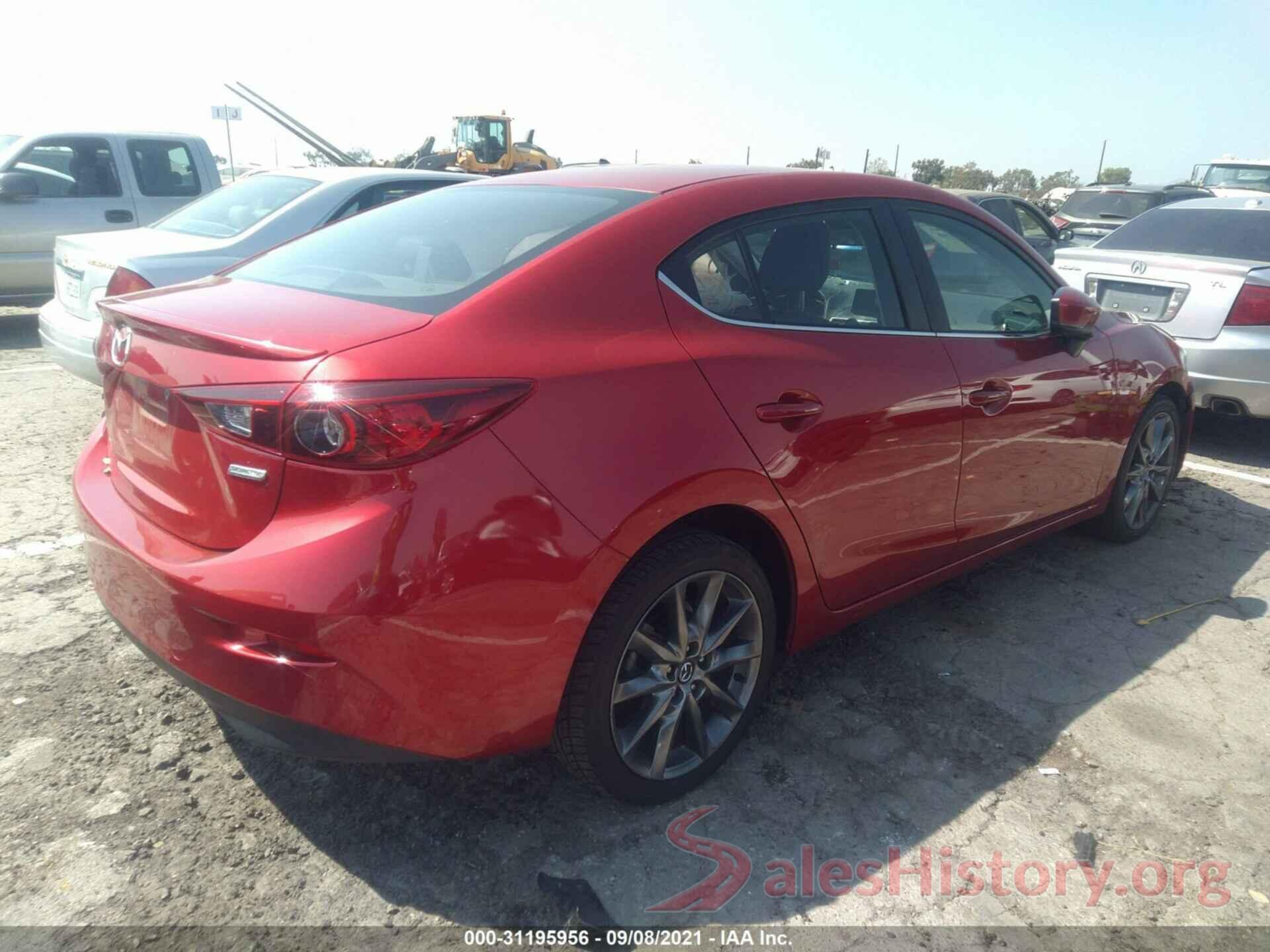 3MZBN1V36JM210035 2018 MAZDA MAZDA3 4-DOOR