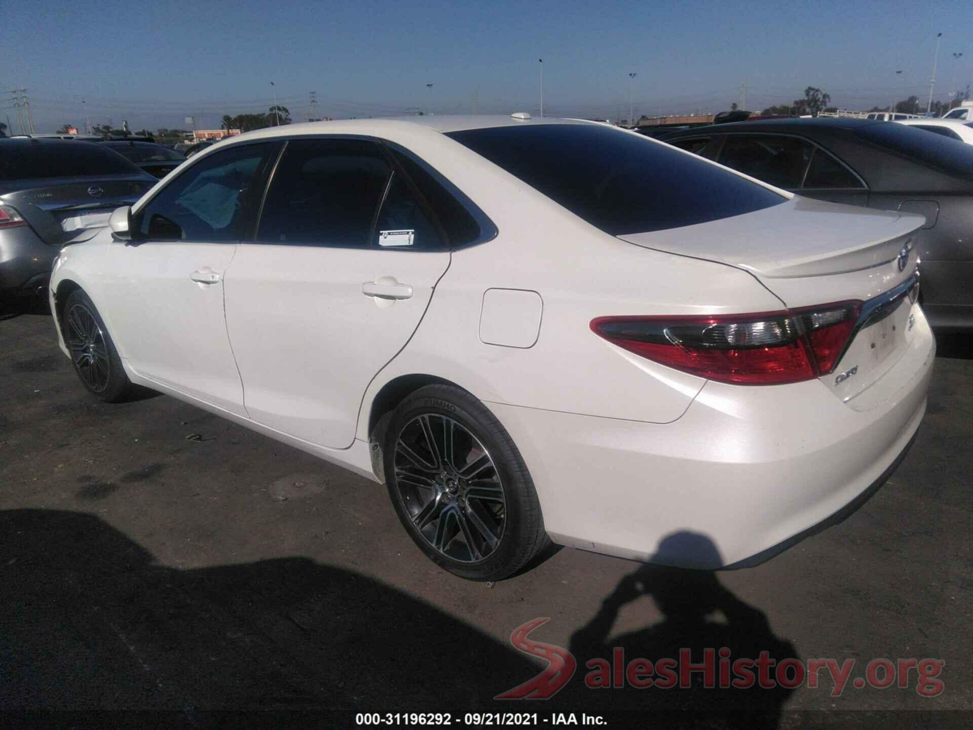 4T1BF1FK2GU148008 2016 TOYOTA CAMRY