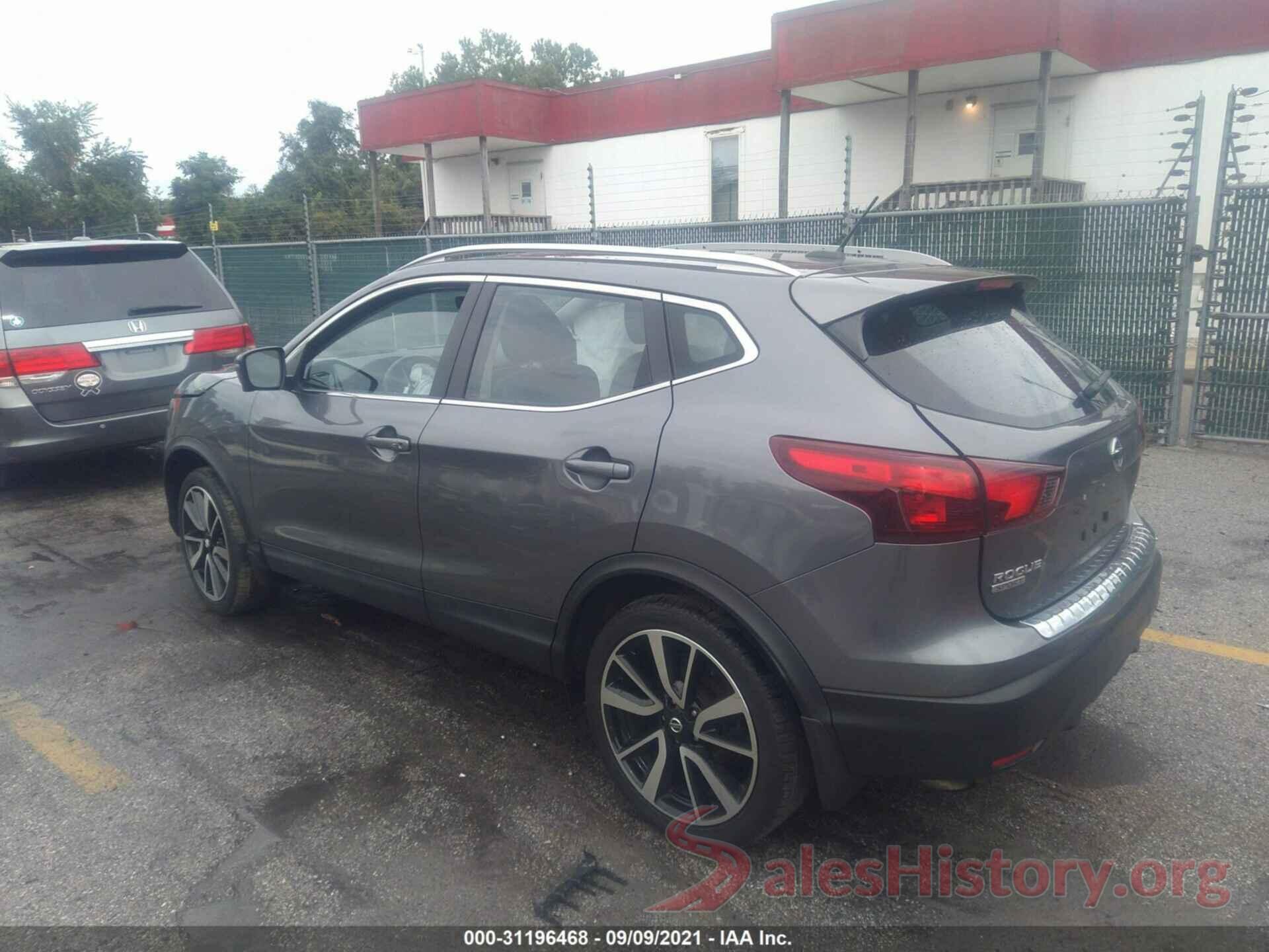 JN1BJ1CR0HW120849 2017 NISSAN ROGUE SPORT