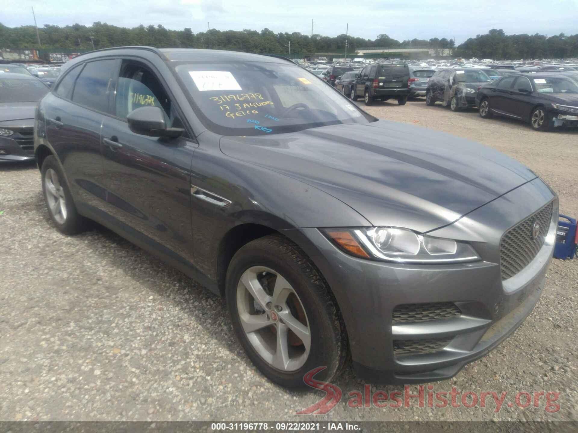 SADCJ2BV7HA099179 2017 JAGUAR F-PACE