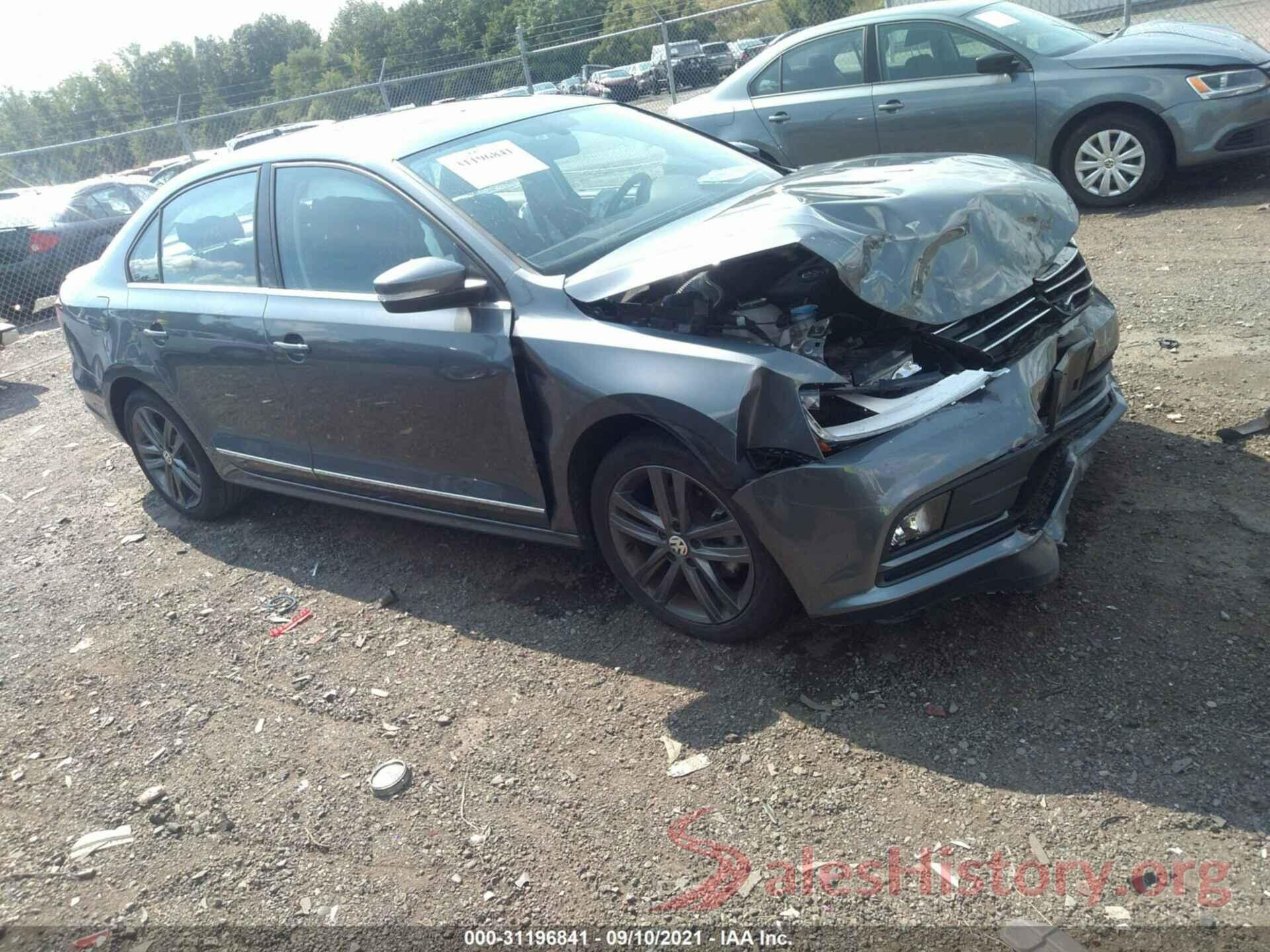 3VWL17AJ3JM226068 2018 VOLKSWAGEN JETTA