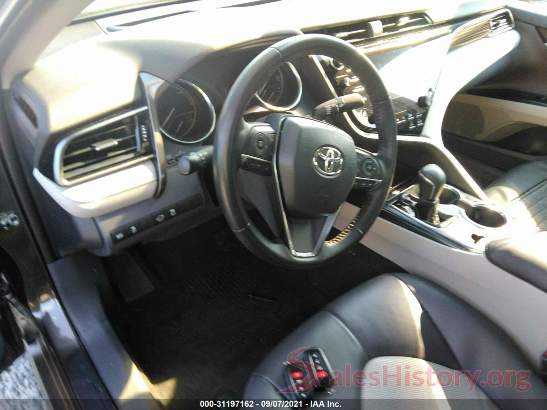 4T1B21HK8KU013102 2019 TOYOTA CAMRY