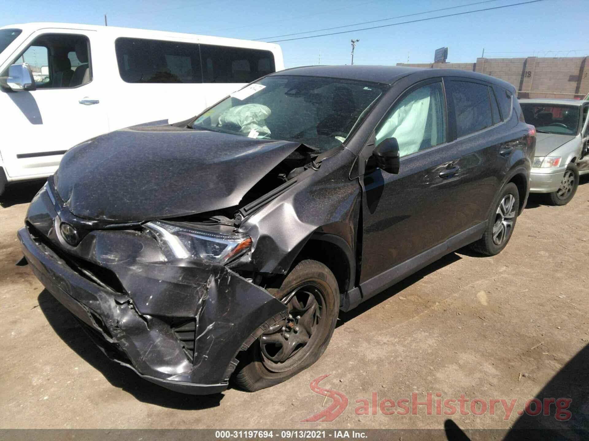 2T3BFREV0JW740936 2018 TOYOTA RAV4