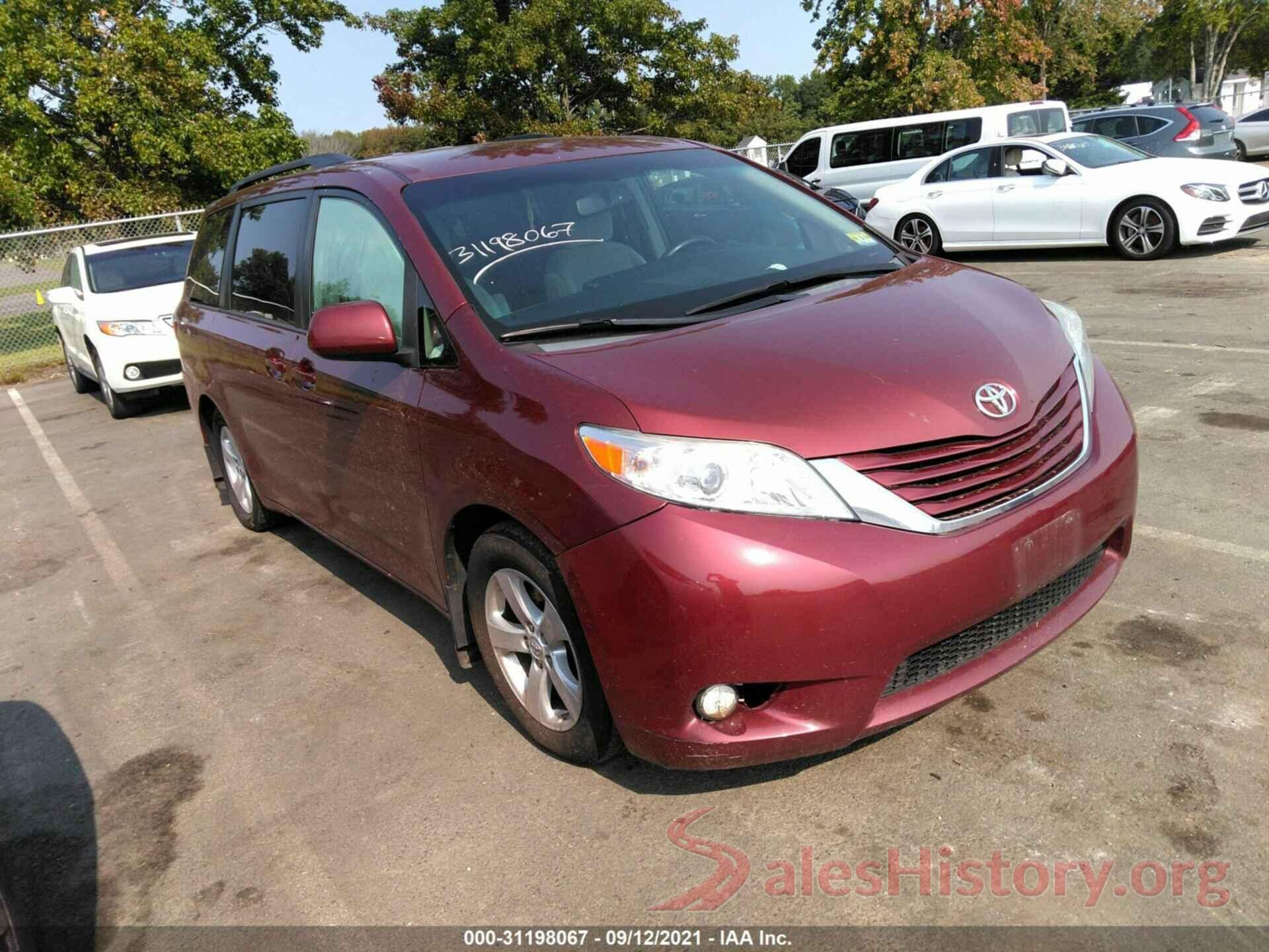 5TDKK3DC4GS706582 2016 TOYOTA SIENNA