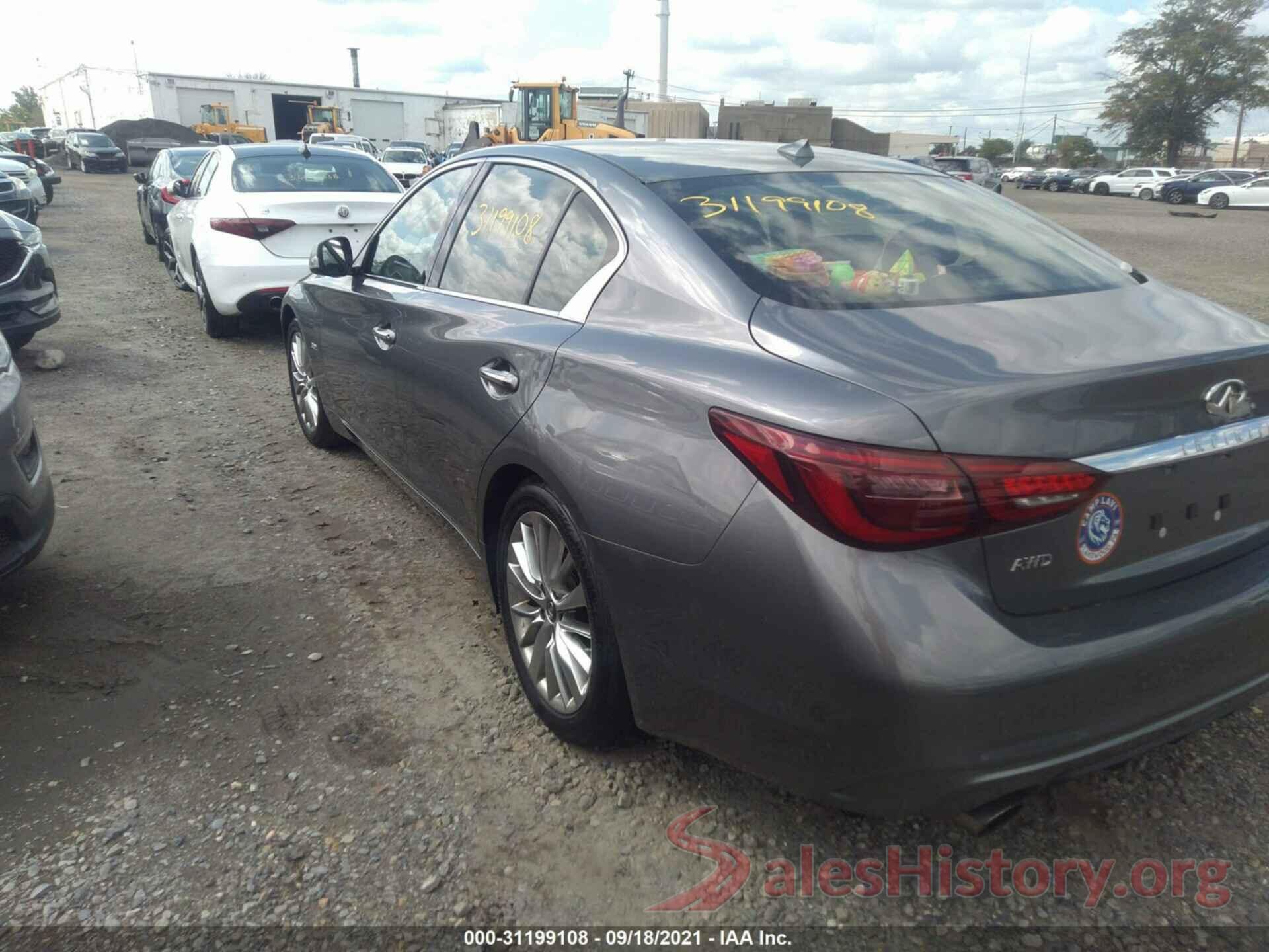 JN1EV7ARXJM612104 2018 INFINITI Q50