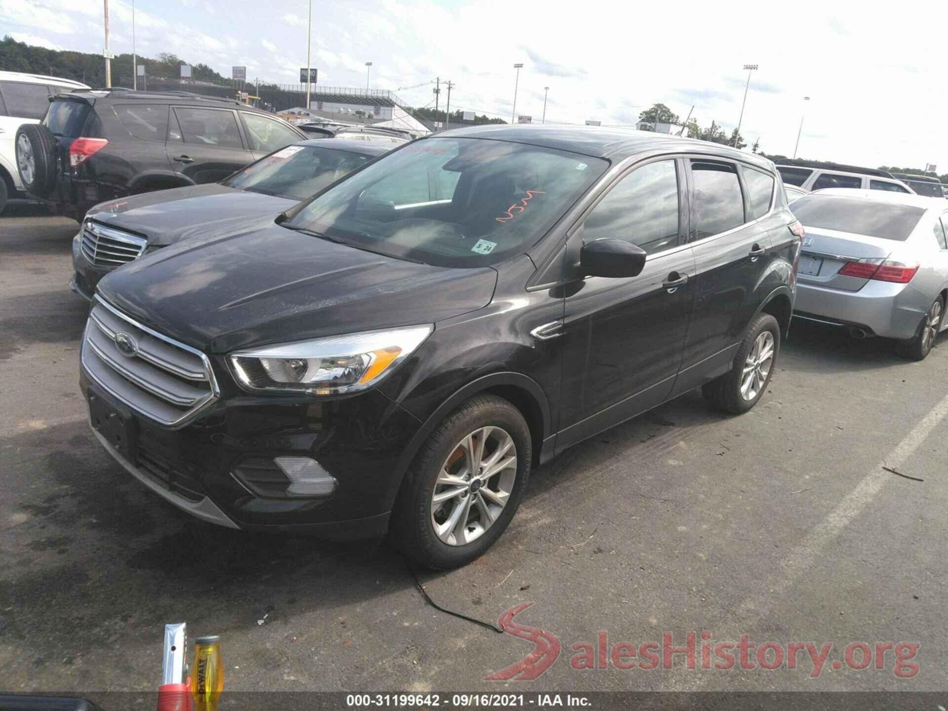 1FMCU9GDXKUB73644 2019 FORD ESCAPE