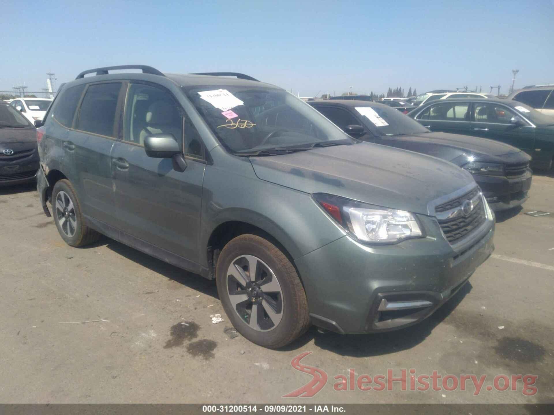 JF2SJAGC5JH537141 2018 SUBARU FORESTER