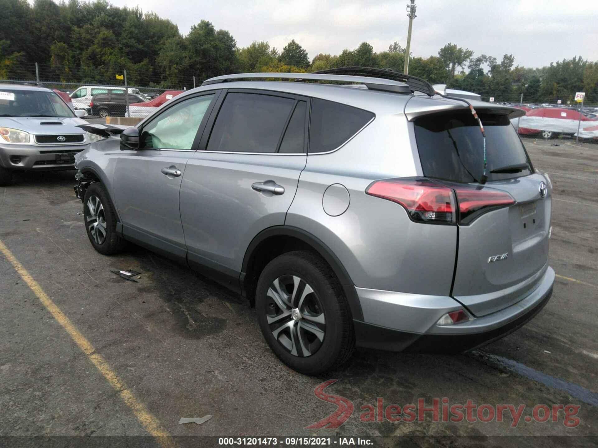 2T3BFREV2JW857806 2018 TOYOTA RAV4