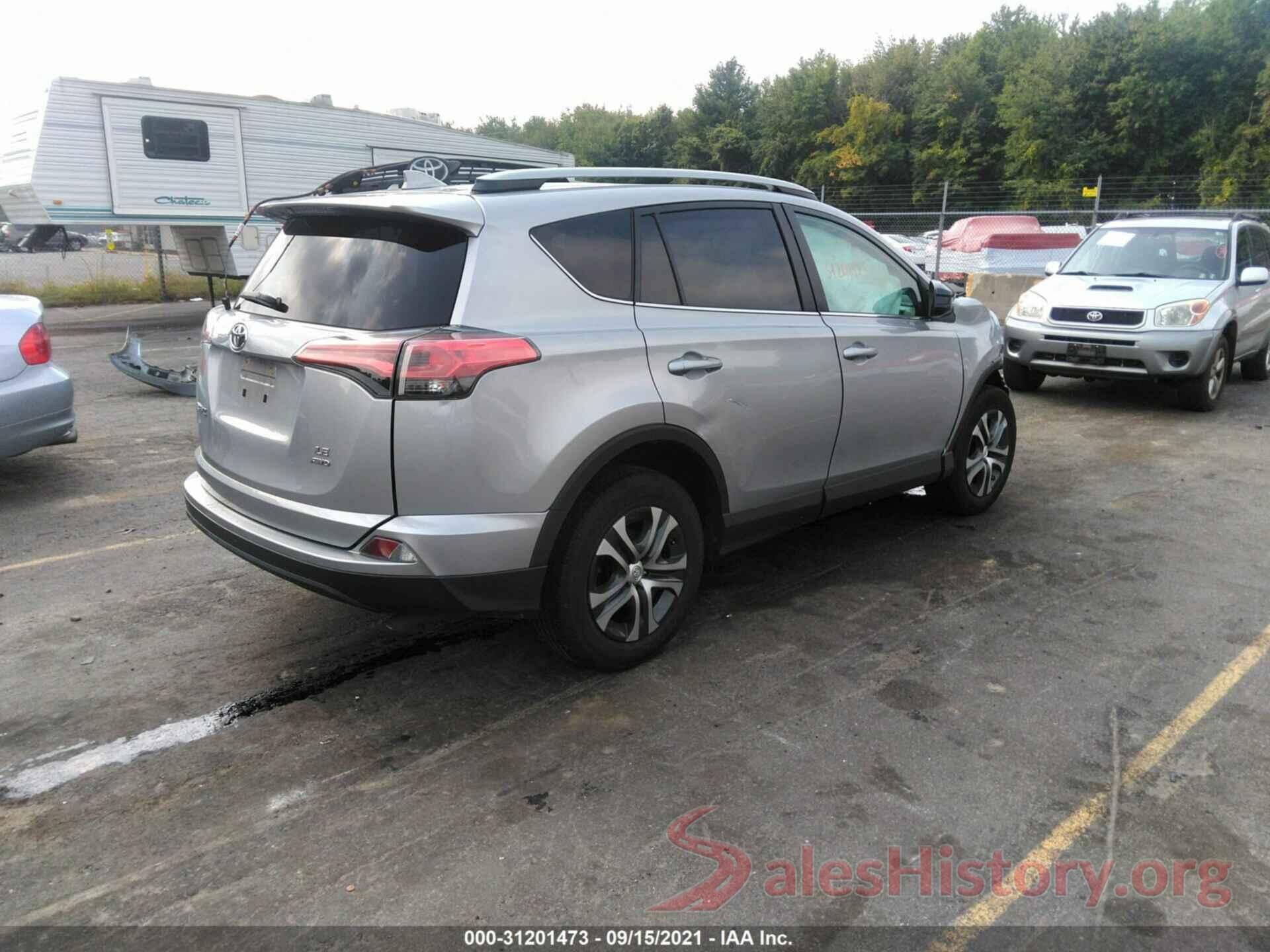 2T3BFREV2JW857806 2018 TOYOTA RAV4