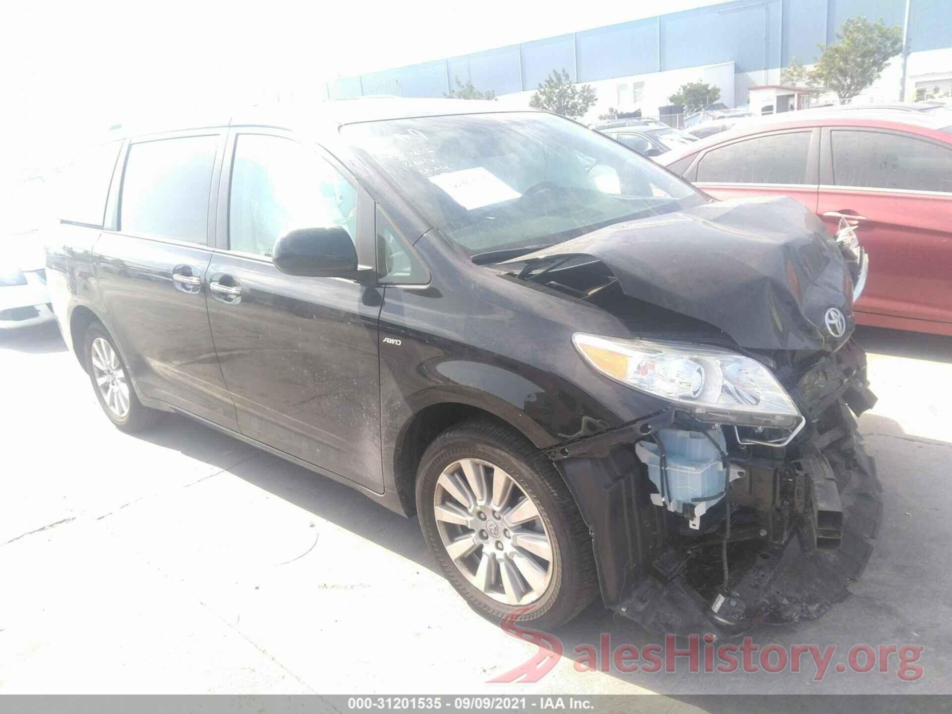 5TDDZ3DC2HS187196 2017 TOYOTA SIENNA