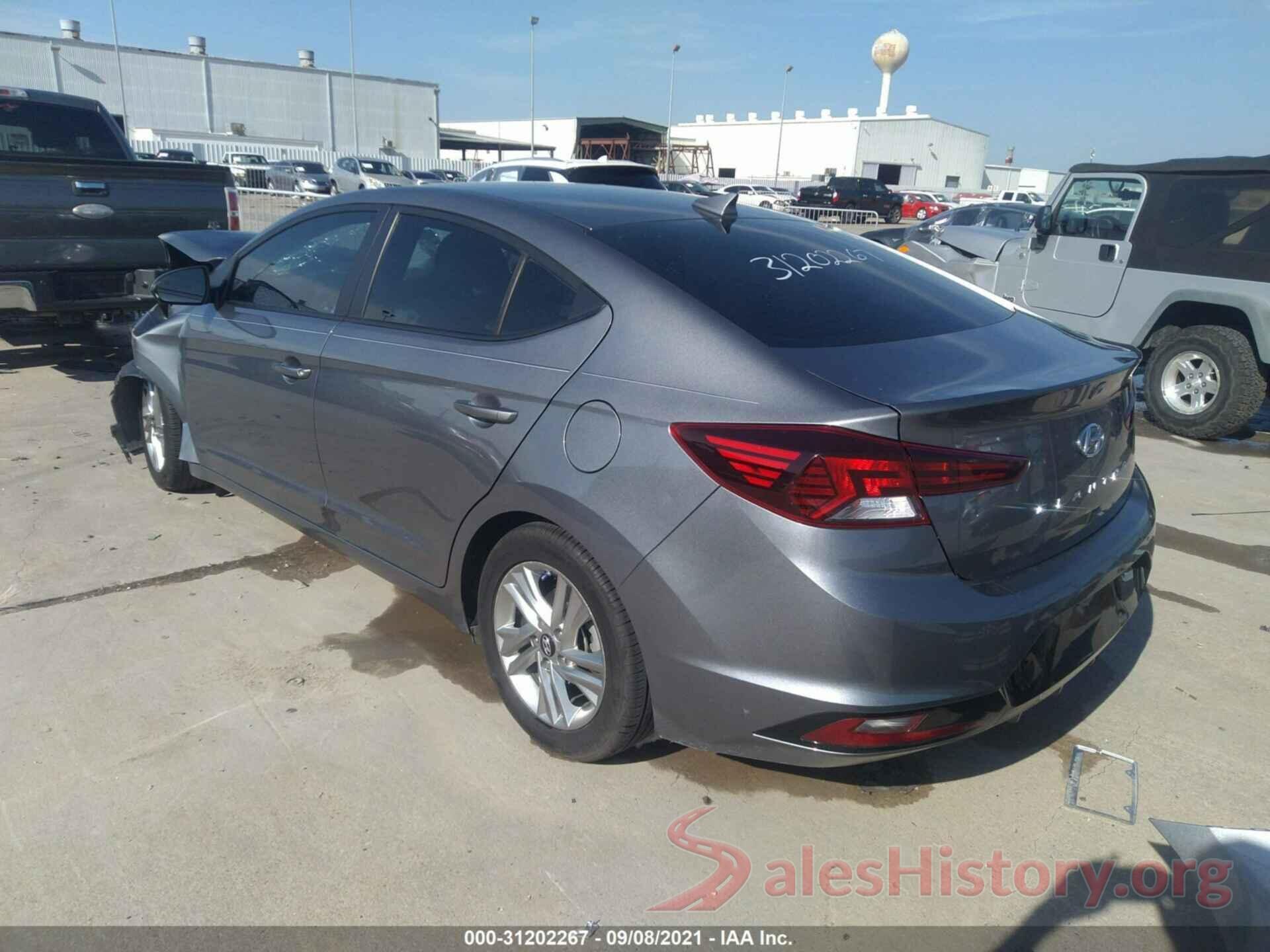 KMHD84LF2KU823831 2019 HYUNDAI ELANTRA