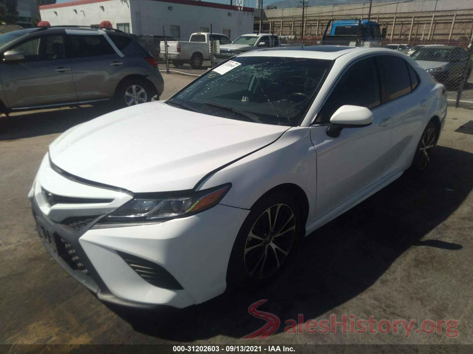 4T1B11HKXKU789041 2019 TOYOTA CAMRY