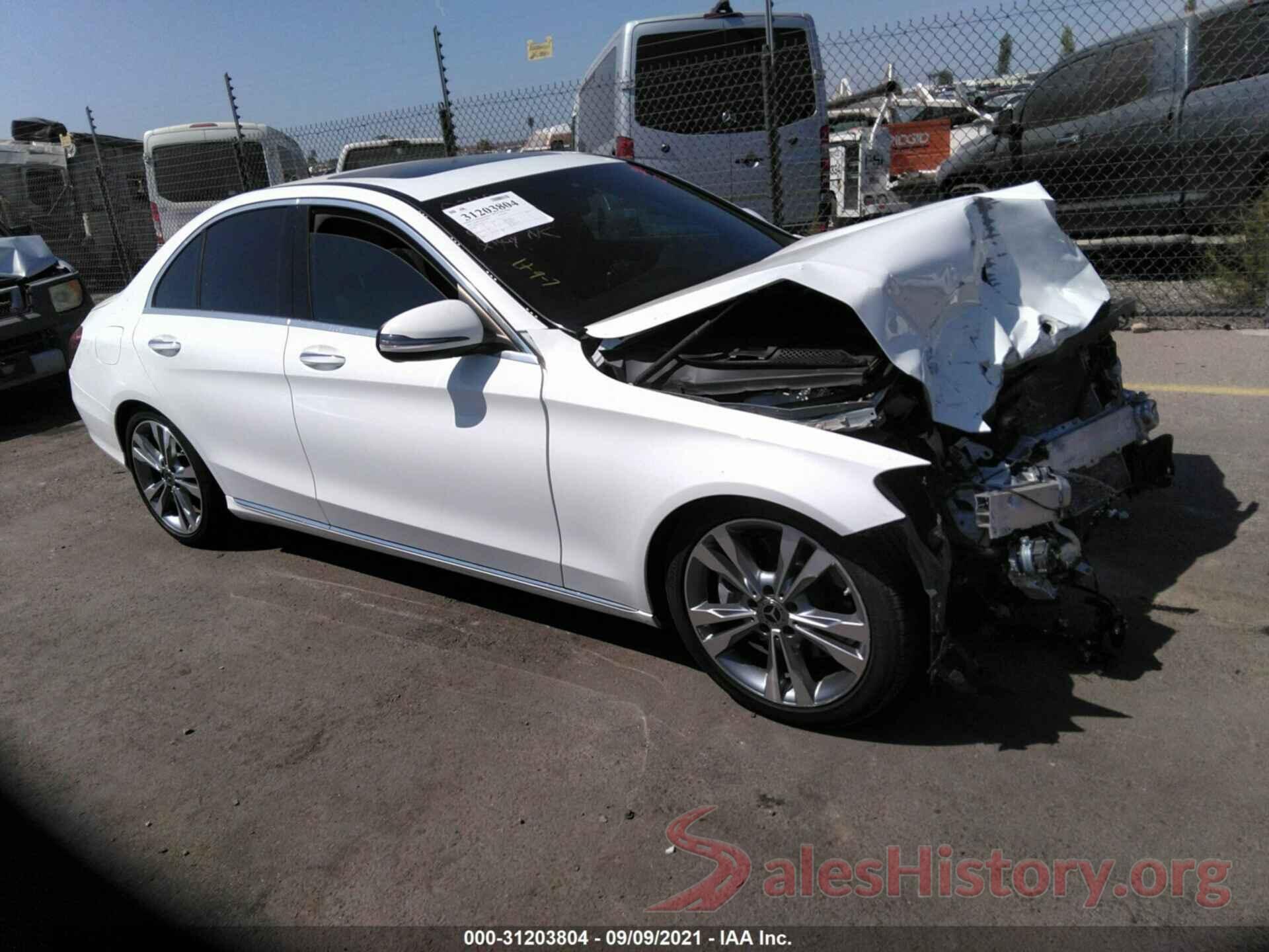 55SWF4JB5JU241053 2018 MERCEDES-BENZ C-CLASS