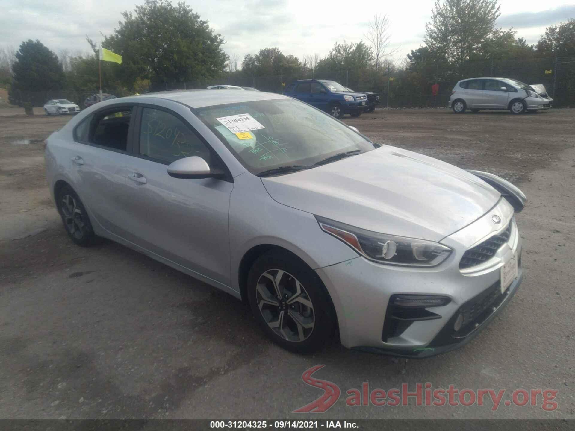 3KPF24AD7KE052717 2019 KIA FORTE