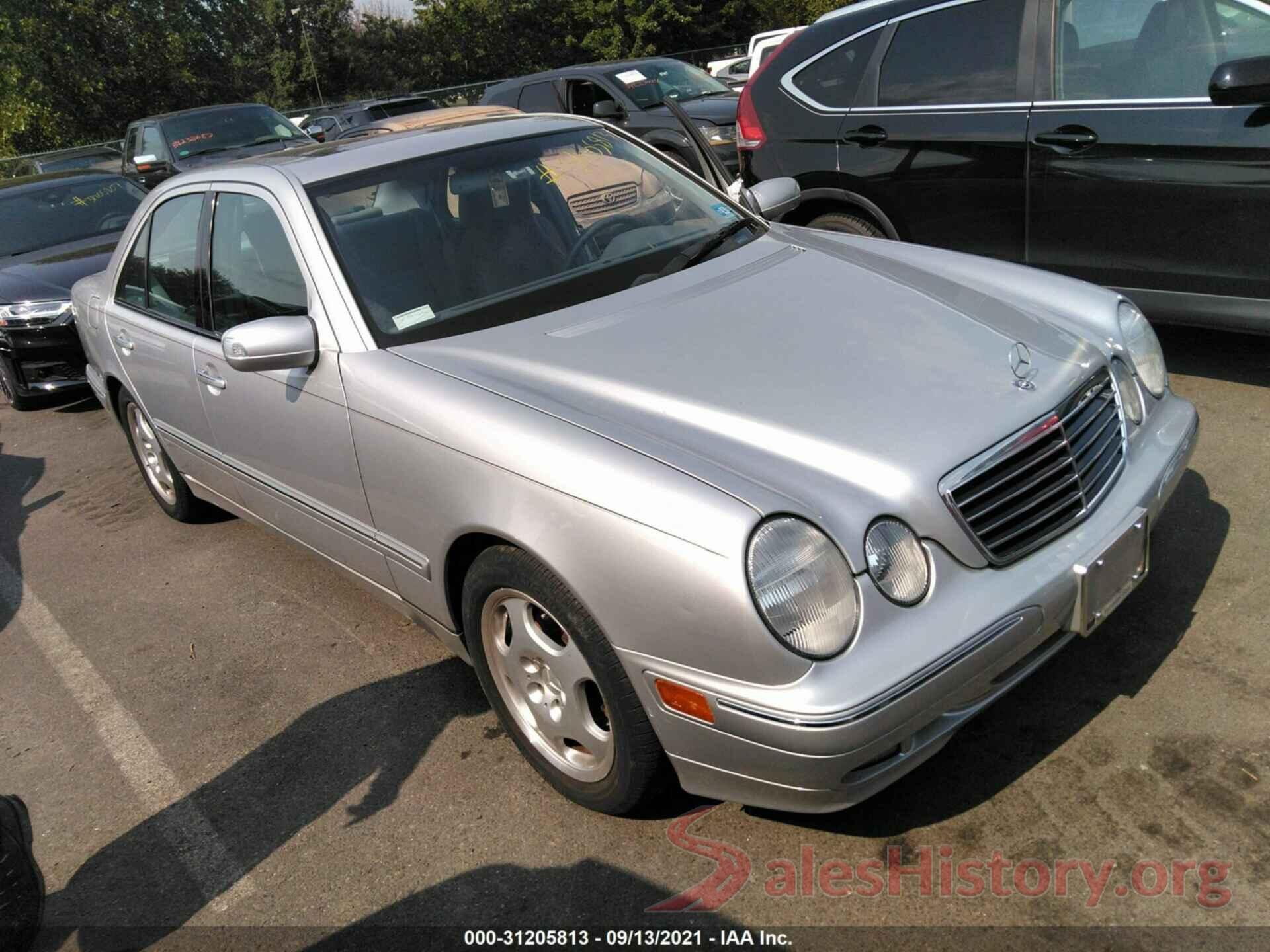 WDBJF70J0YB107942 2000 MERCEDES-BENZ E-CLASS