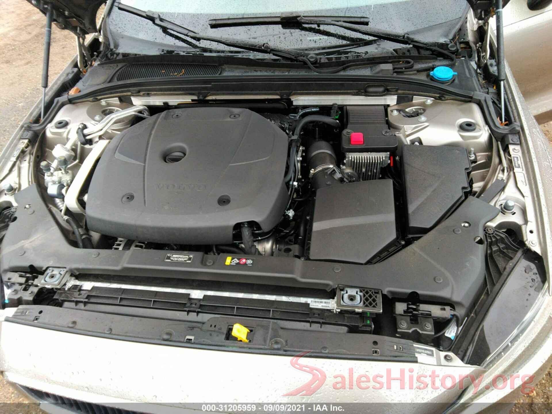 7JR102FK9LG035660 2020 VOLVO S60