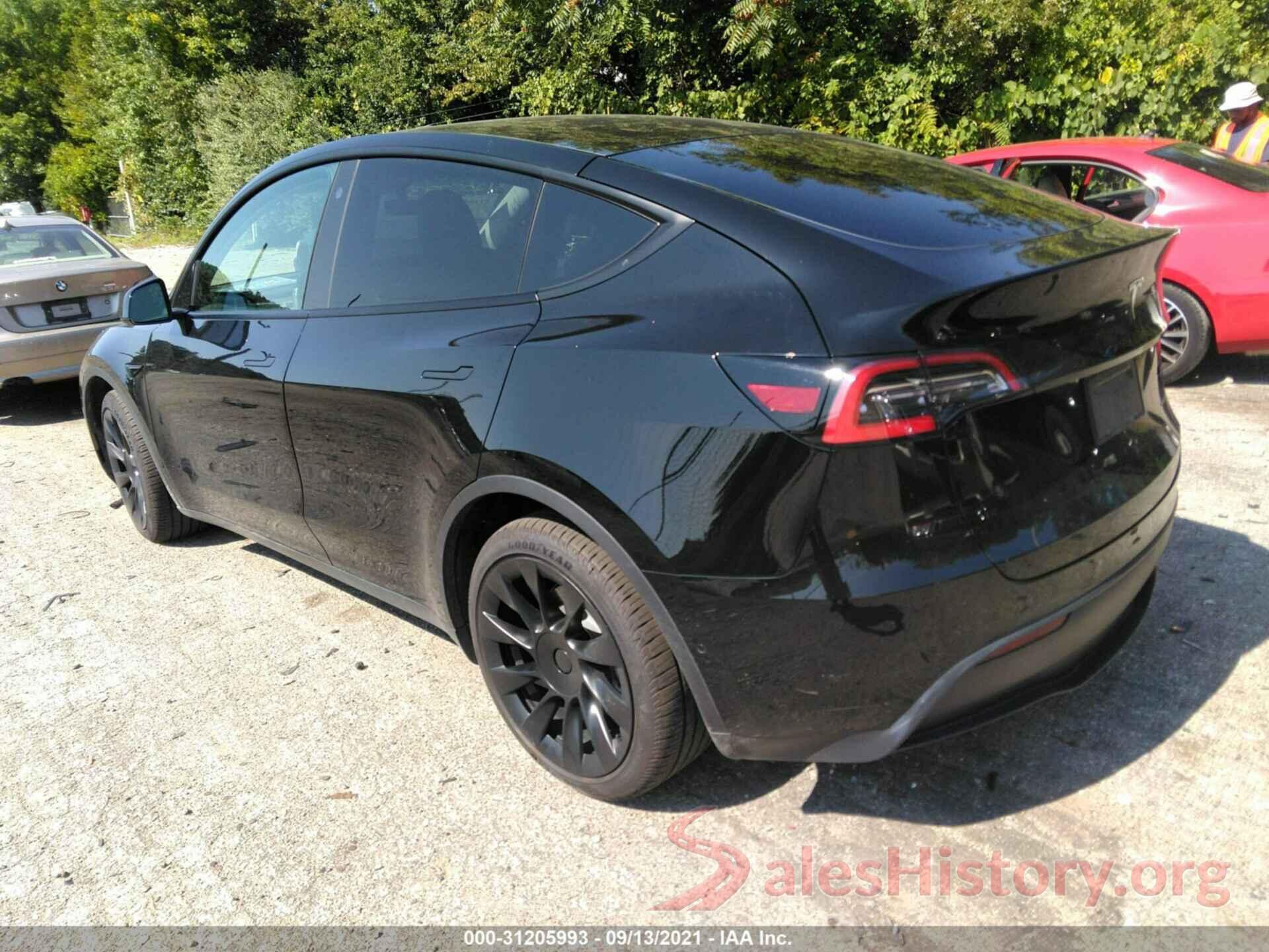 5YJYGDEE9MF100230 2021 TESLA MODEL Y