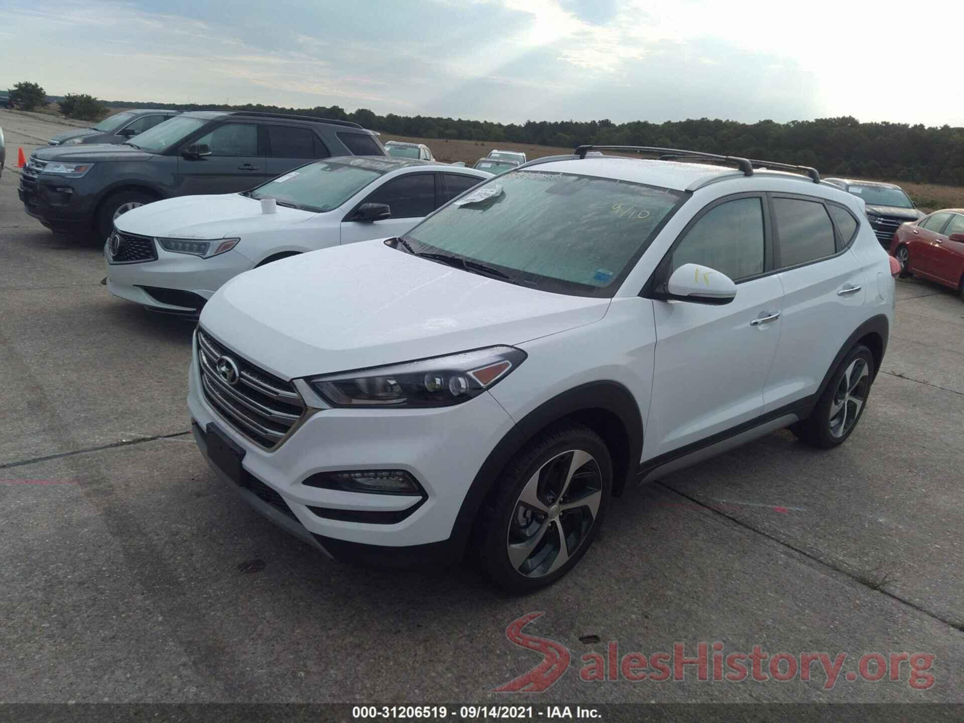 KM8J3CA25HU326597 2017 HYUNDAI TUCSON