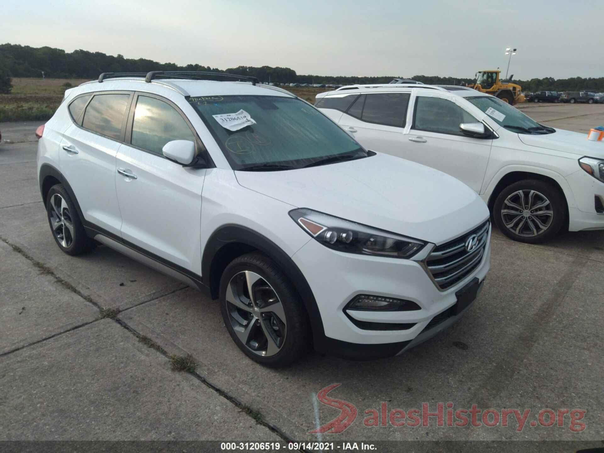 KM8J3CA25HU326597 2017 HYUNDAI TUCSON