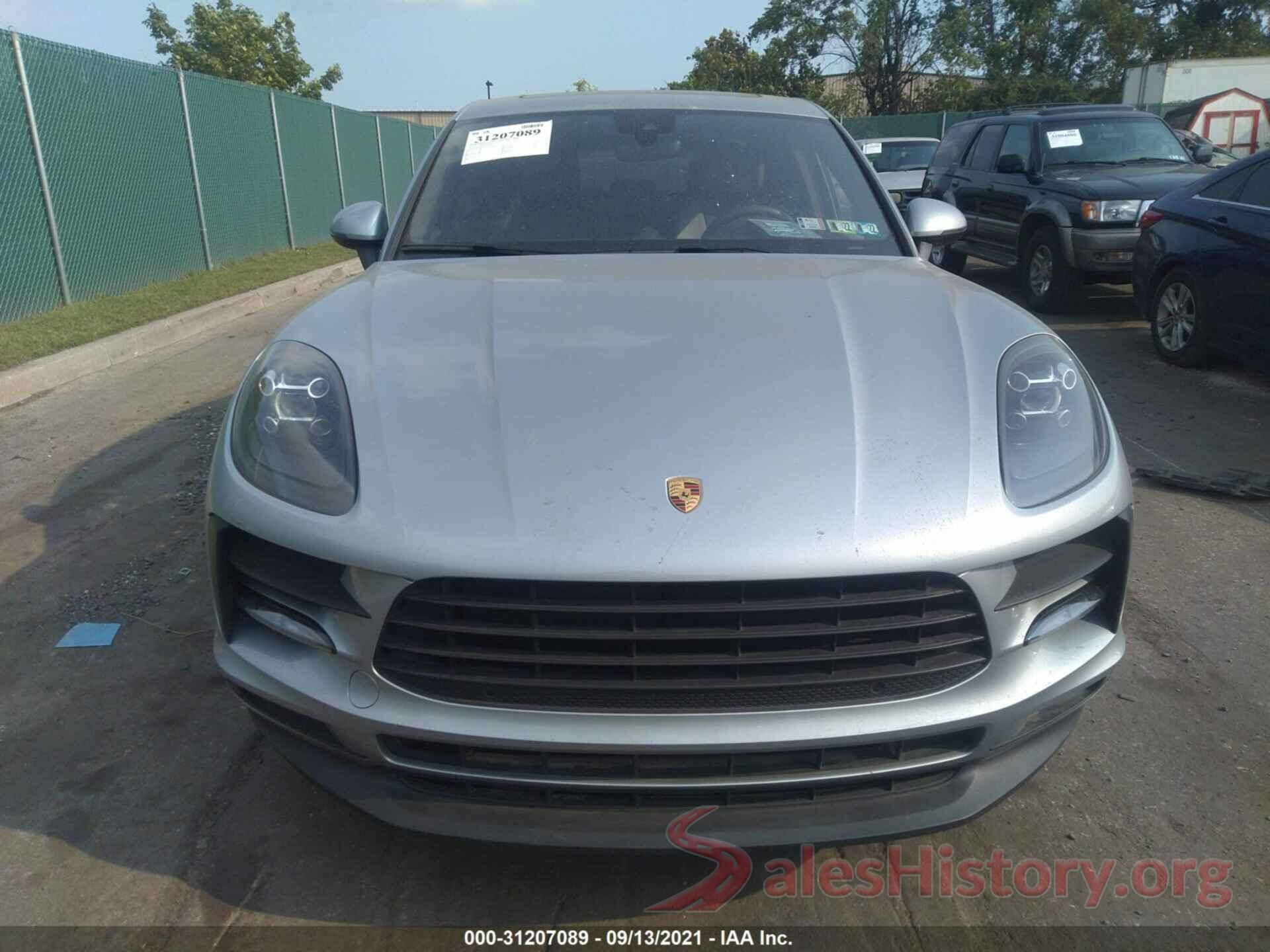 WP1AA2A58KLB01469 2019 PORSCHE MACAN