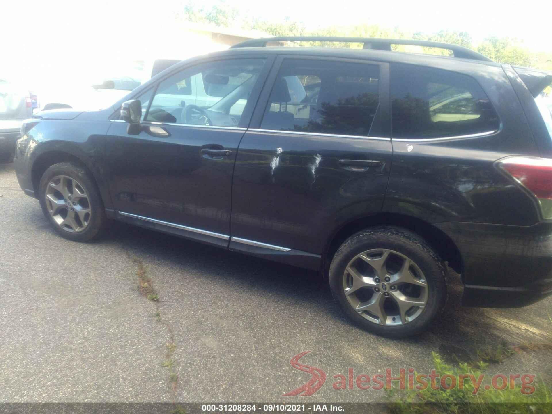 JF2SJAWC5HH538849 2017 SUBARU FORESTER