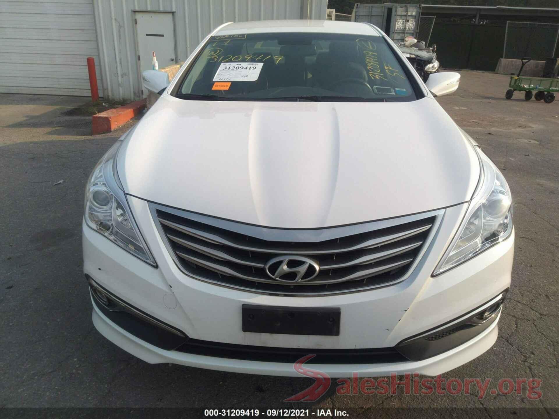 KMHFG4JG4HA587653 2017 HYUNDAI AZERA