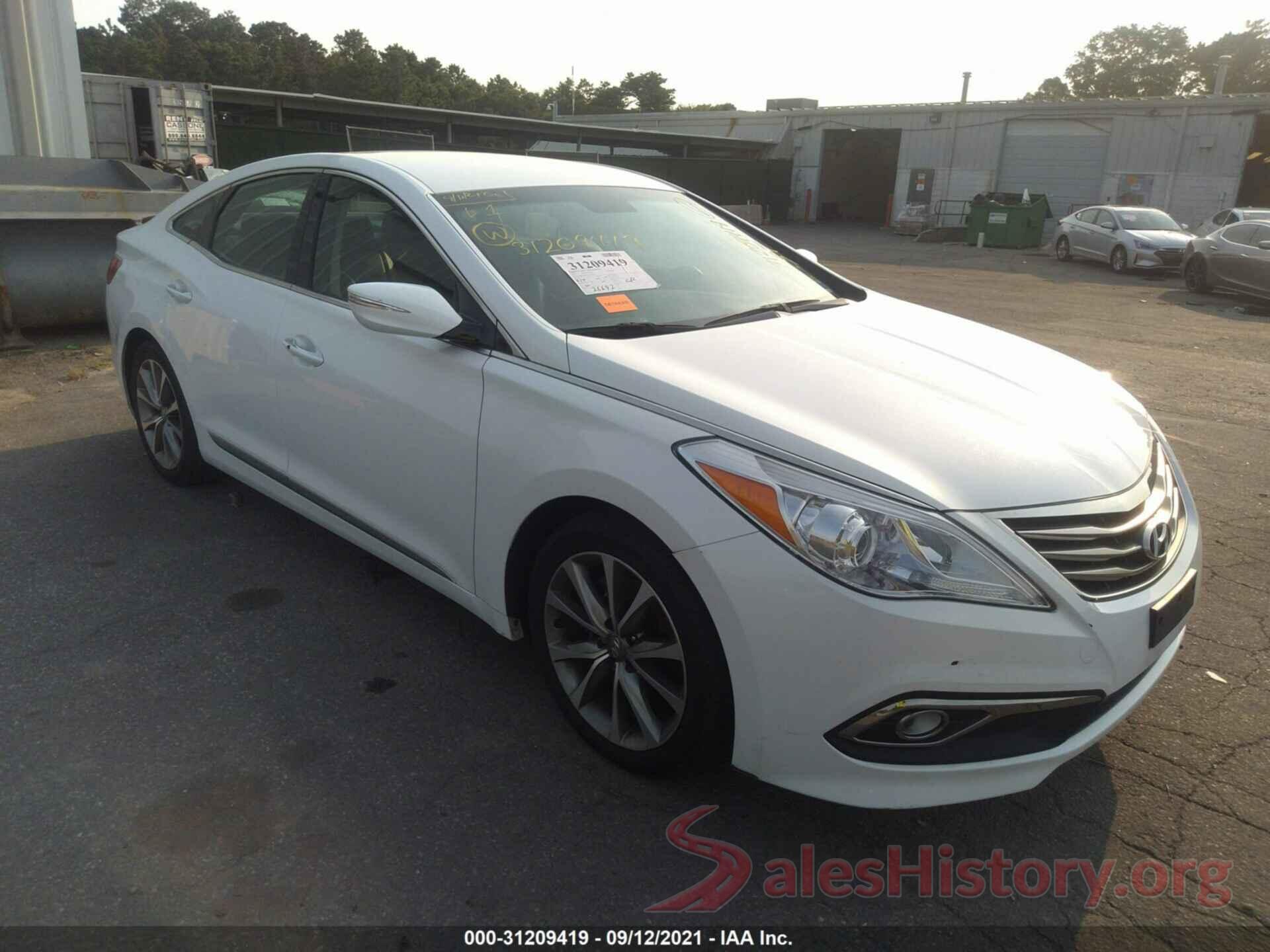 KMHFG4JG4HA587653 2017 HYUNDAI AZERA