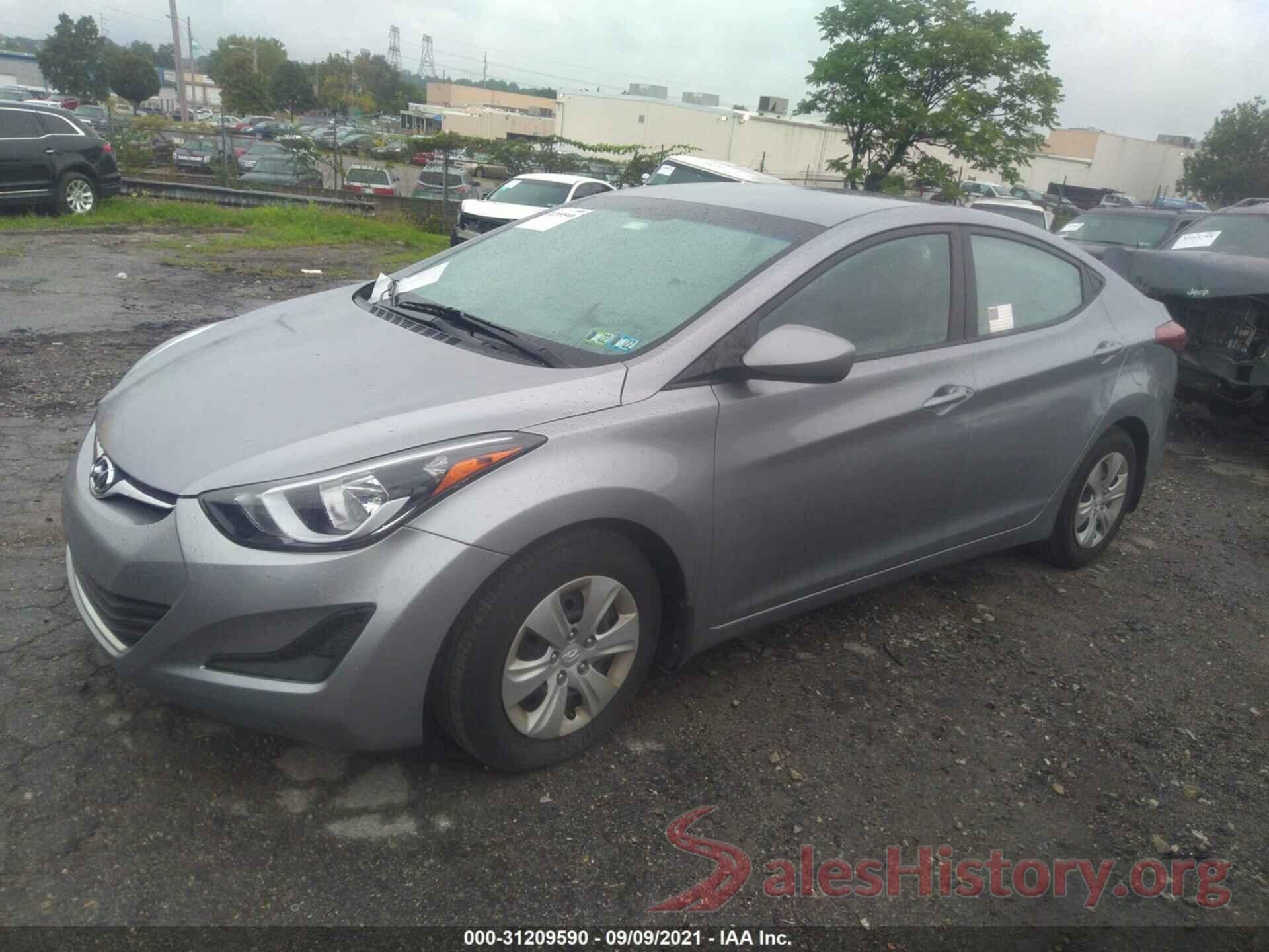 5NPDH4AE8GH727265 2016 HYUNDAI ELANTRA