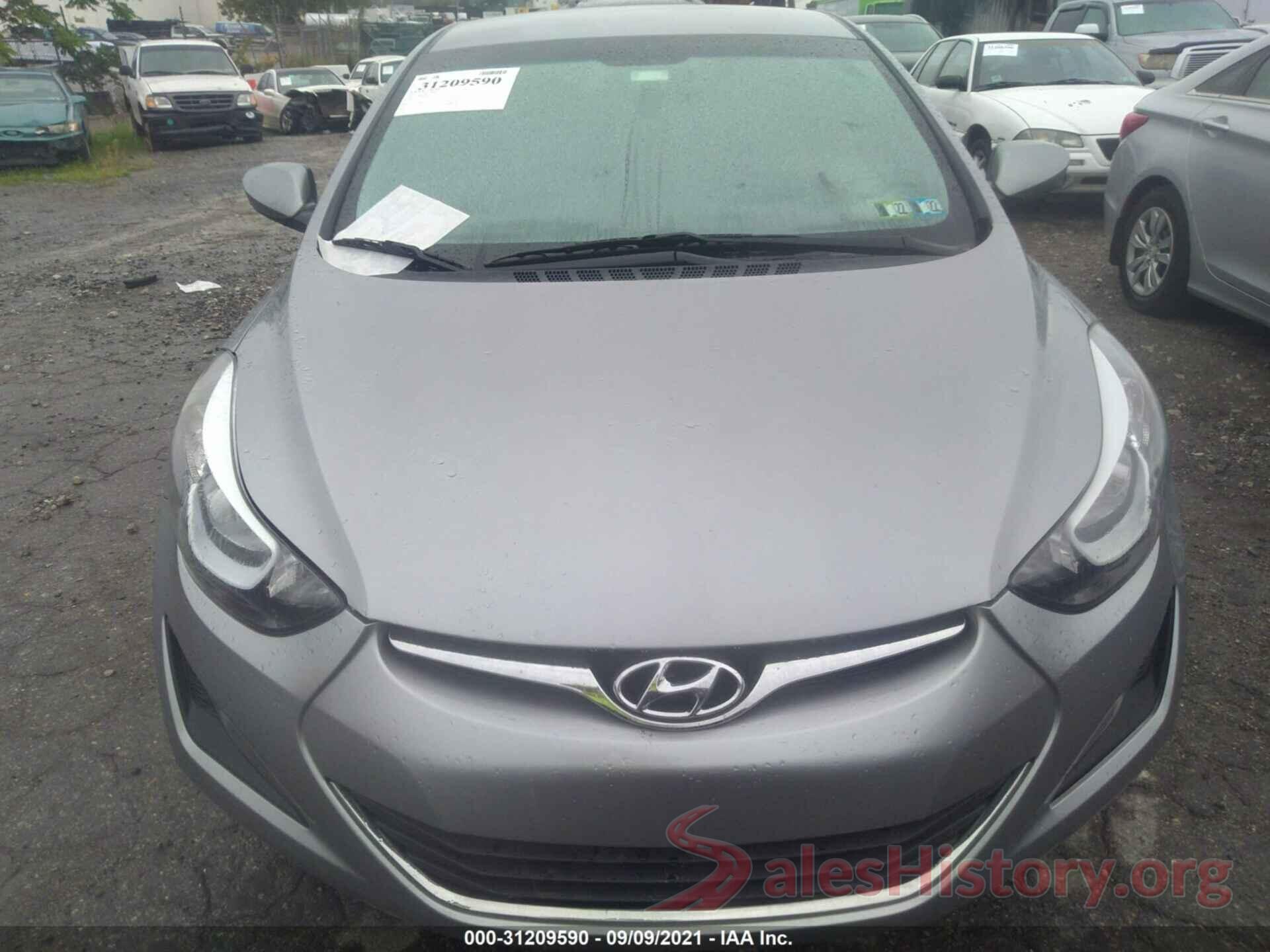 5NPDH4AE8GH727265 2016 HYUNDAI ELANTRA