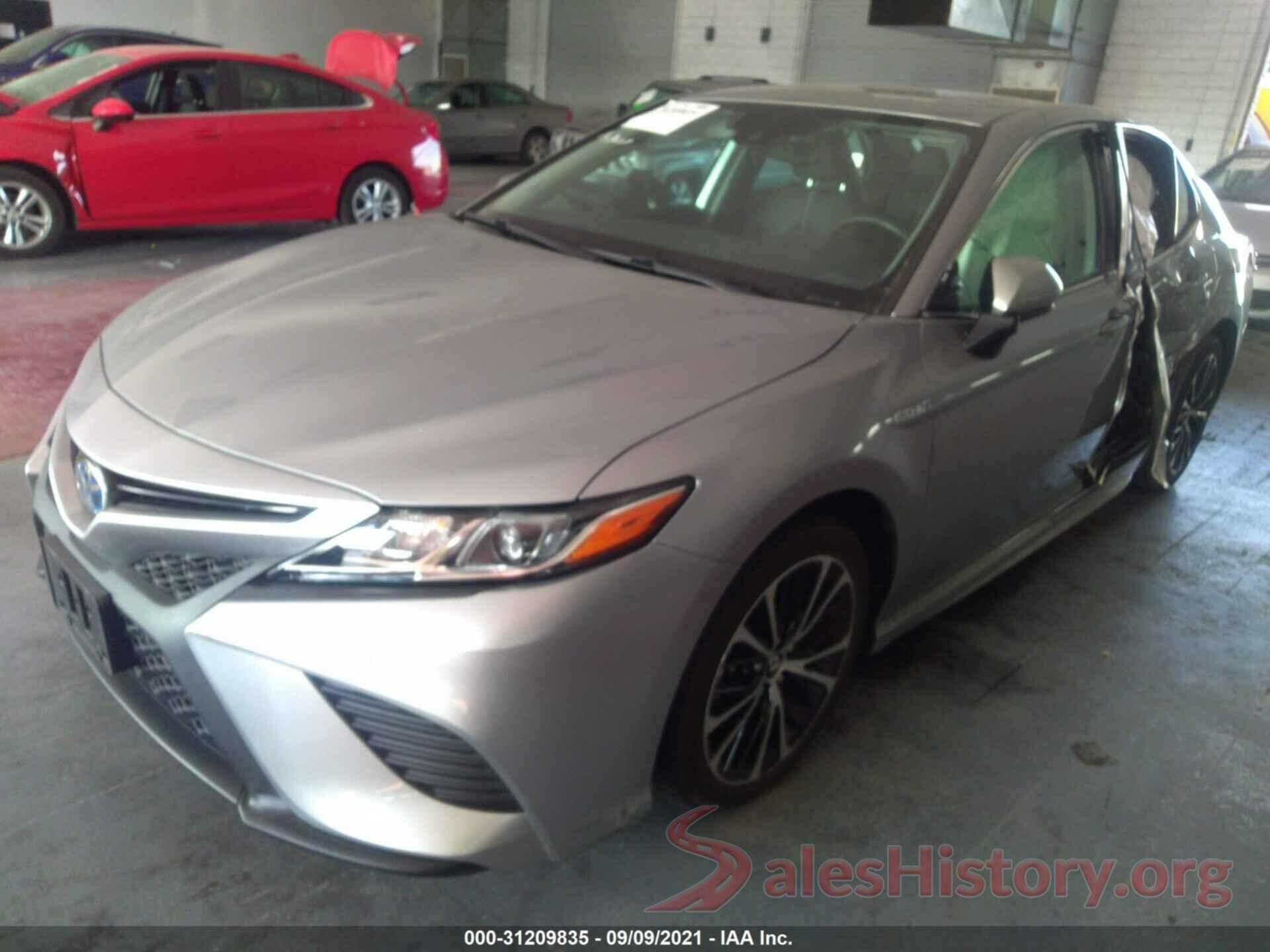 4T1B21HK1KU513828 2019 TOYOTA CAMRY