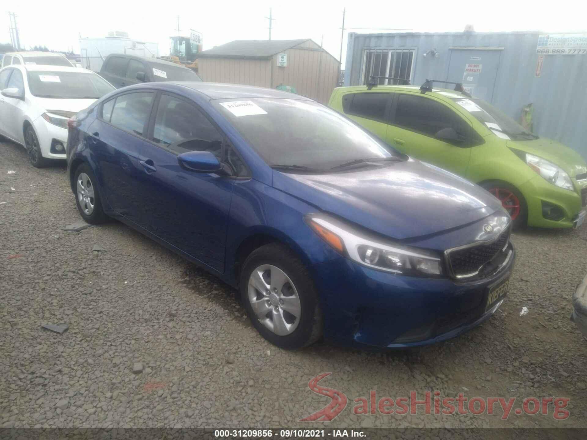 3KPFK4A70HE118348 2017 KIA FORTE