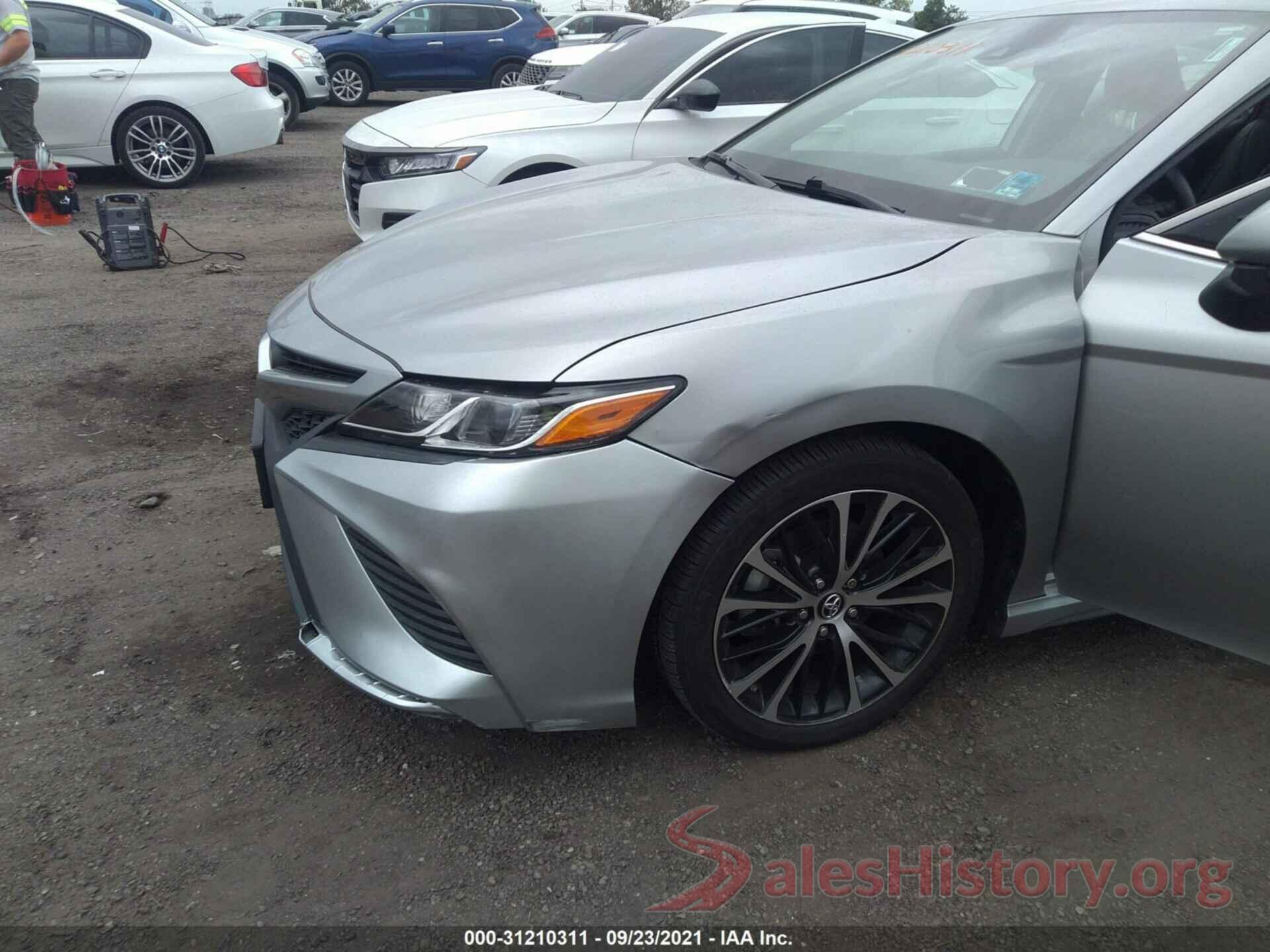 4T1B11HK9KU697077 2019 TOYOTA CAMRY