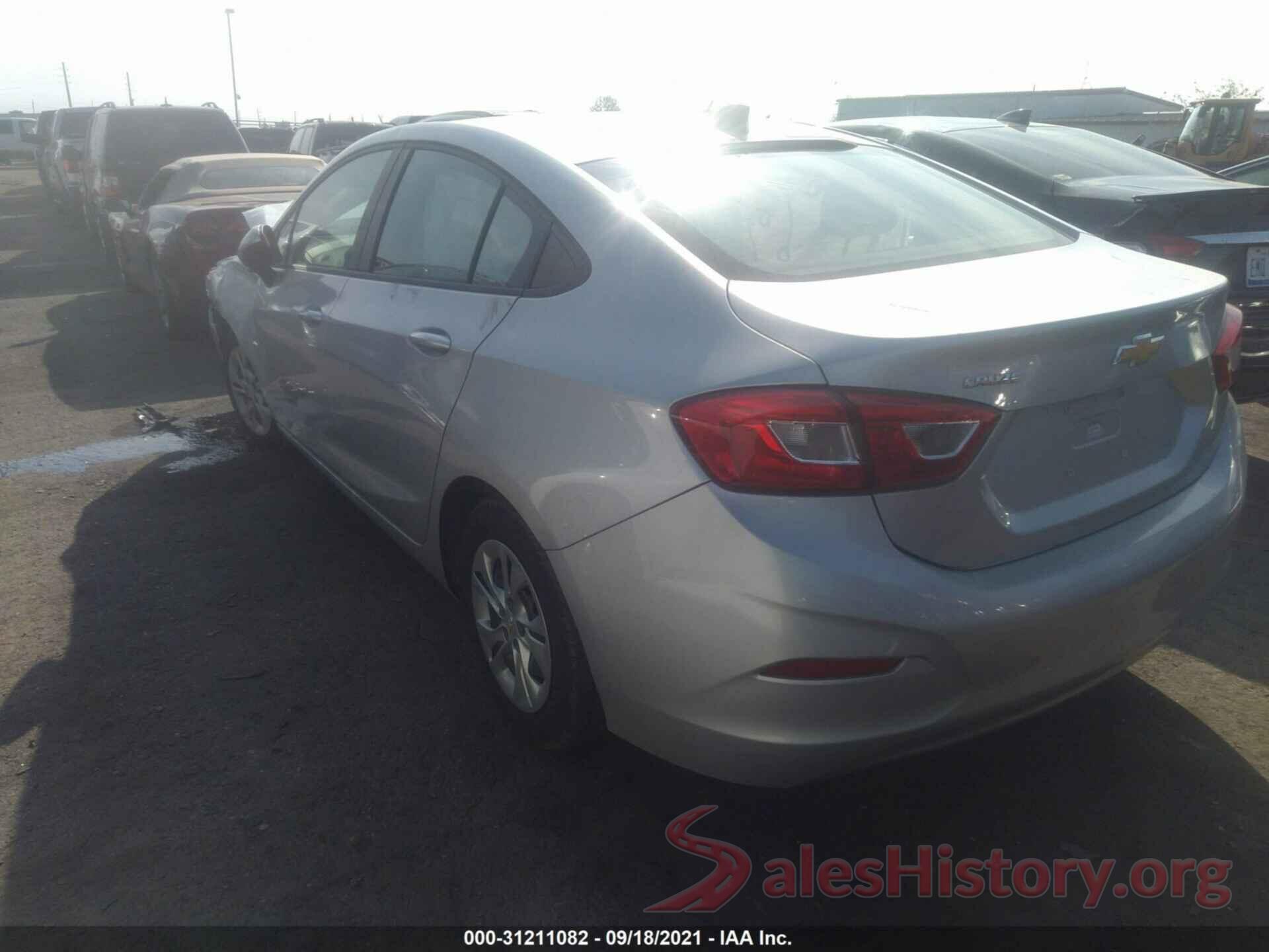 1G1BJ5SM8K7102216 2019 CHEVROLET CRUZE