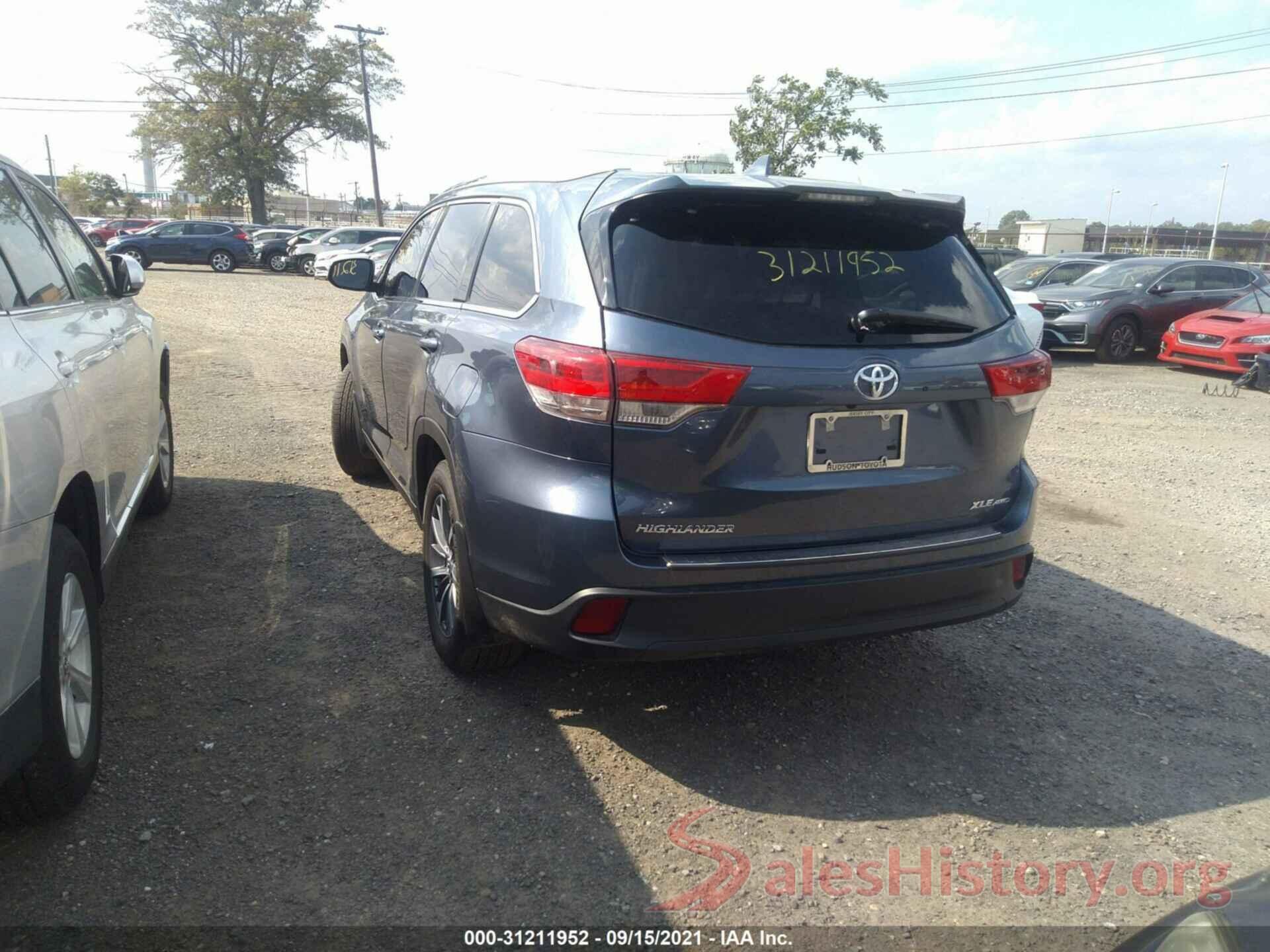 5TDJZRFH6KS722844 2019 TOYOTA HIGHLANDER