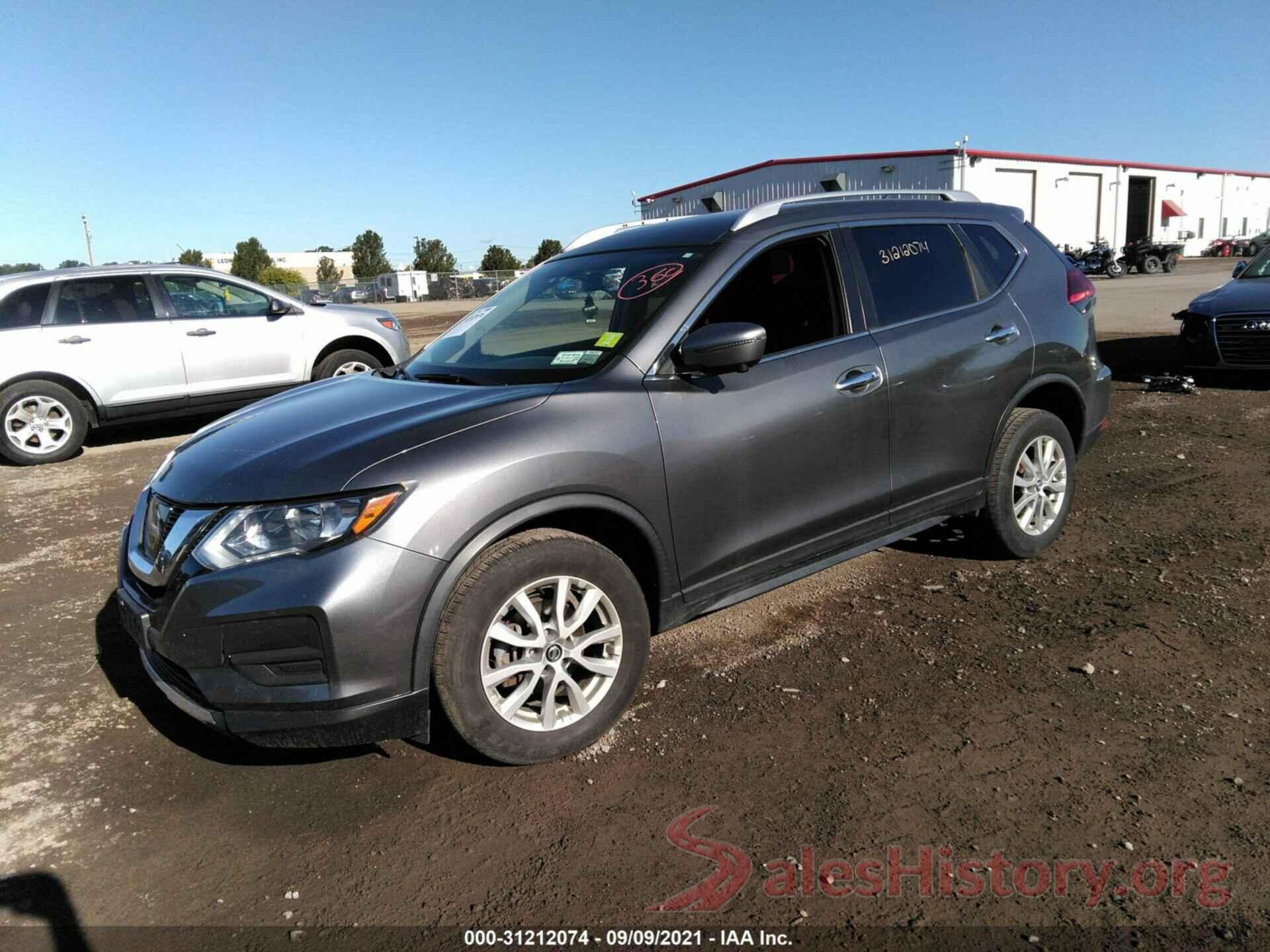 KNMAT2MV3HP615562 2017 NISSAN ROGUE