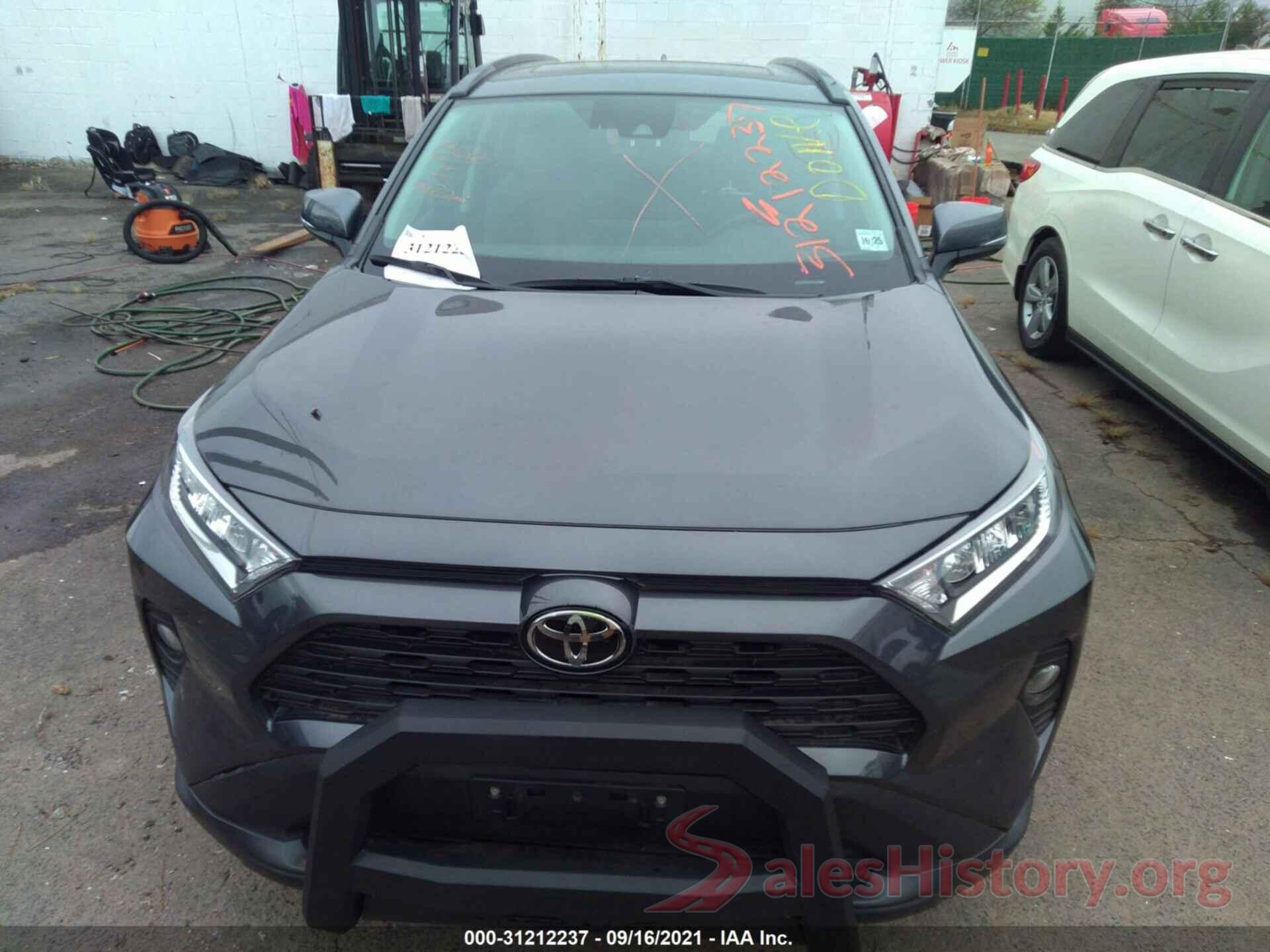 2T3P1RFV8LW122401 2020 TOYOTA RAV4