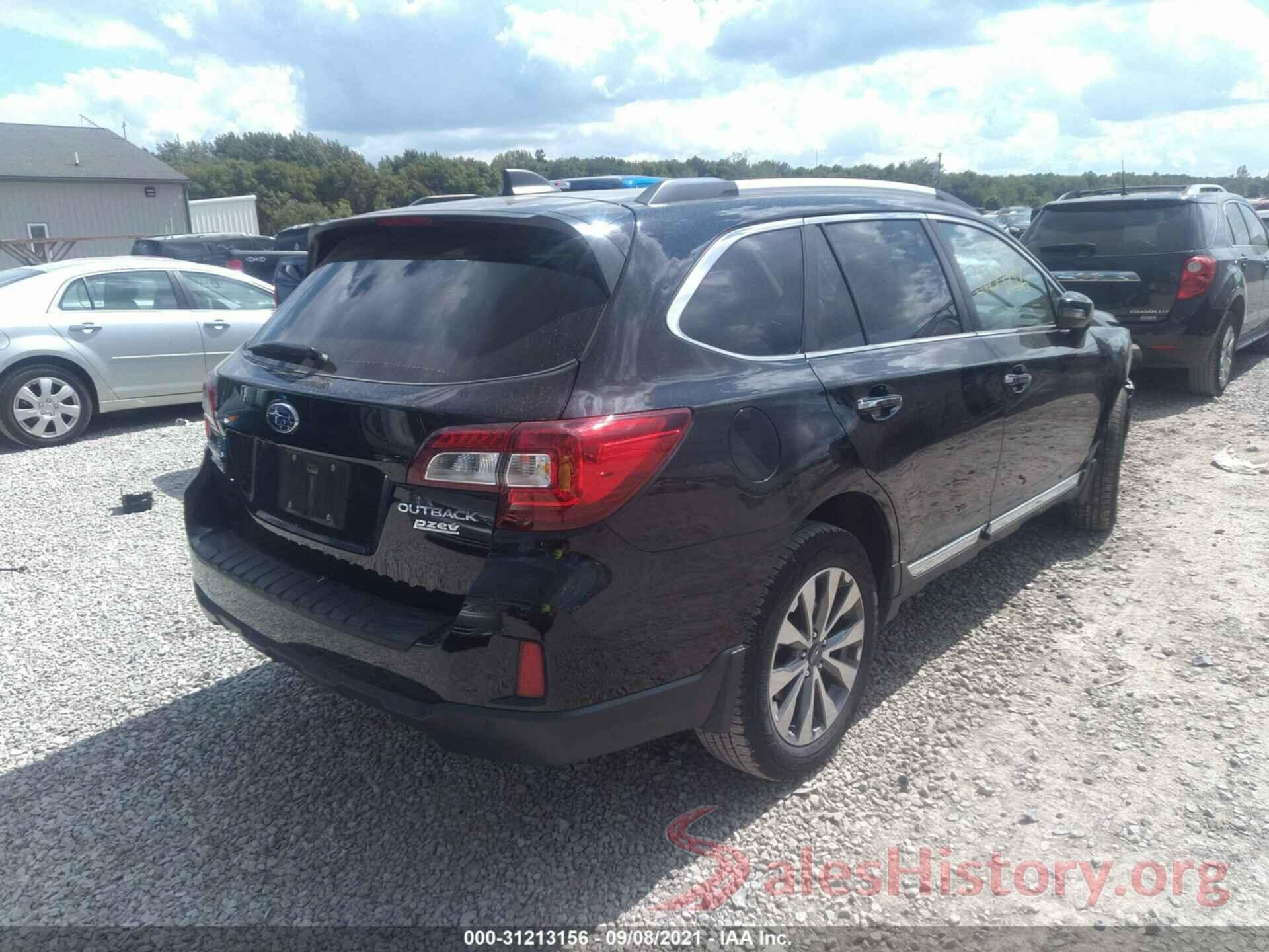 4S4BSATC4H3253262 2017 SUBARU OUTBACK