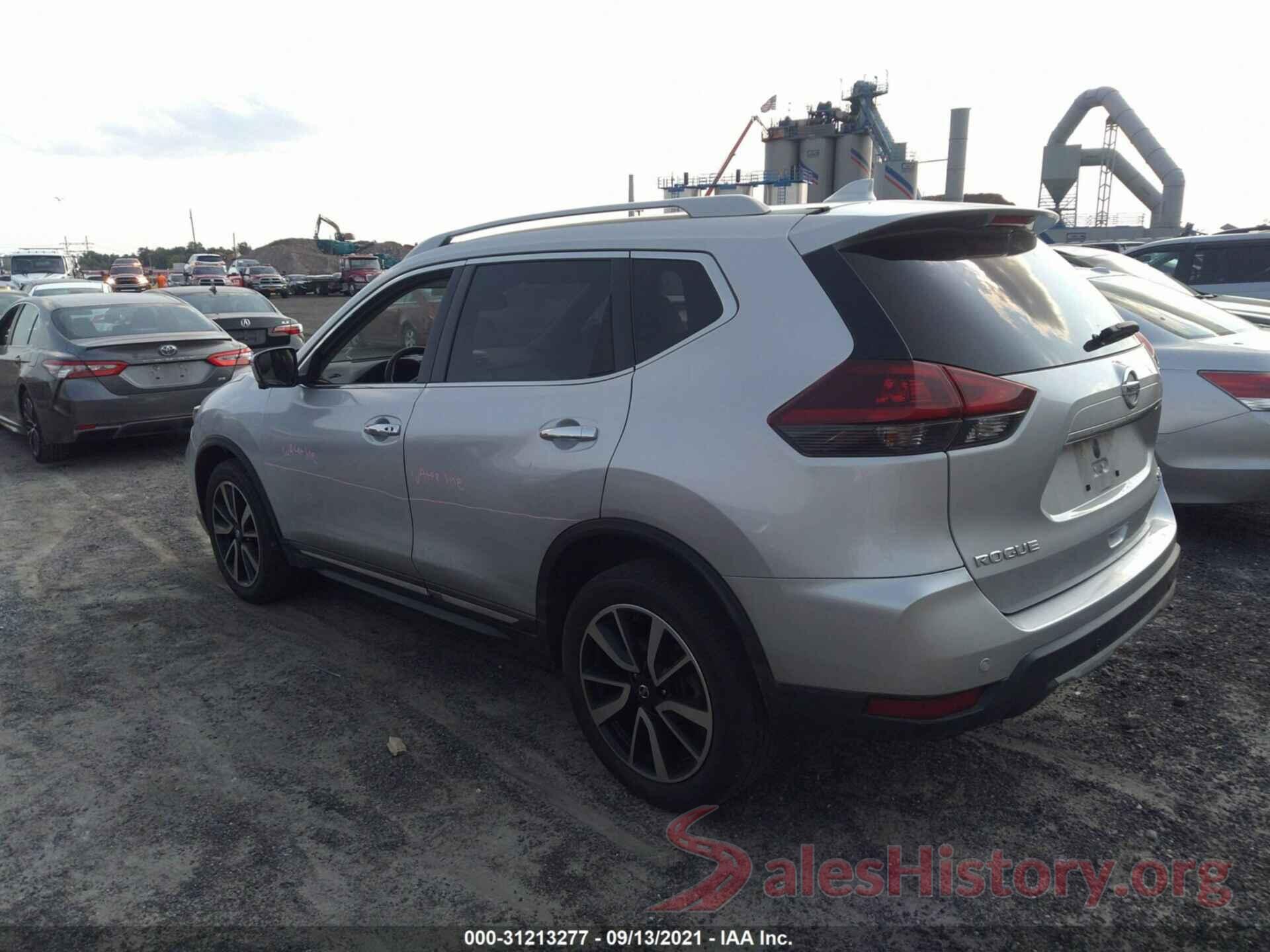 5N1AT2MV3KC810135 2019 NISSAN ROGUE