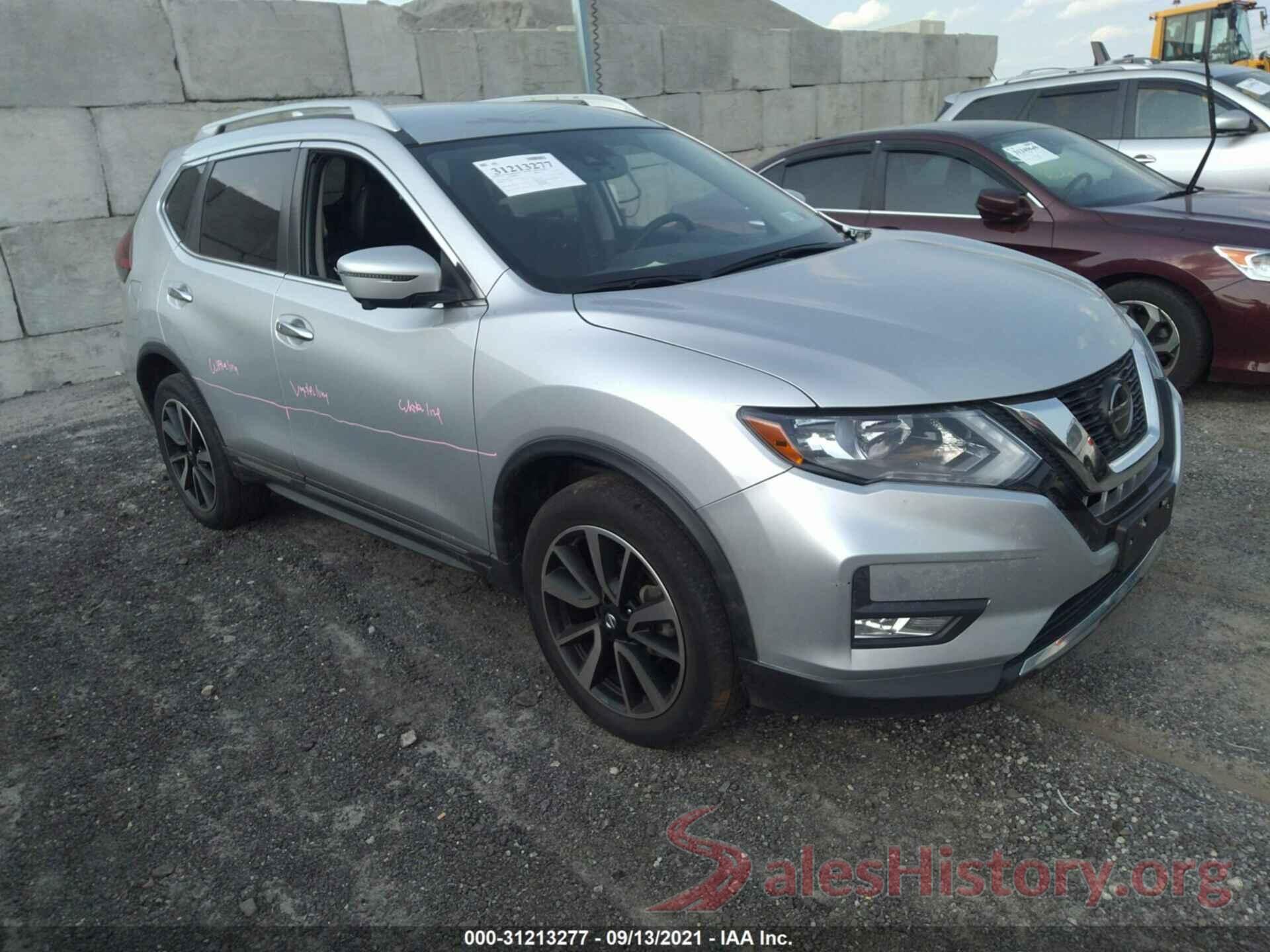 5N1AT2MV3KC810135 2019 NISSAN ROGUE