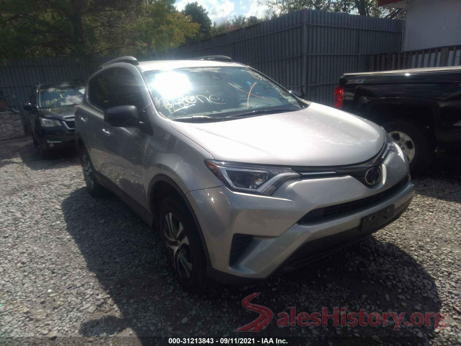 2T3ZFREV5JW506886 2018 TOYOTA RAV4