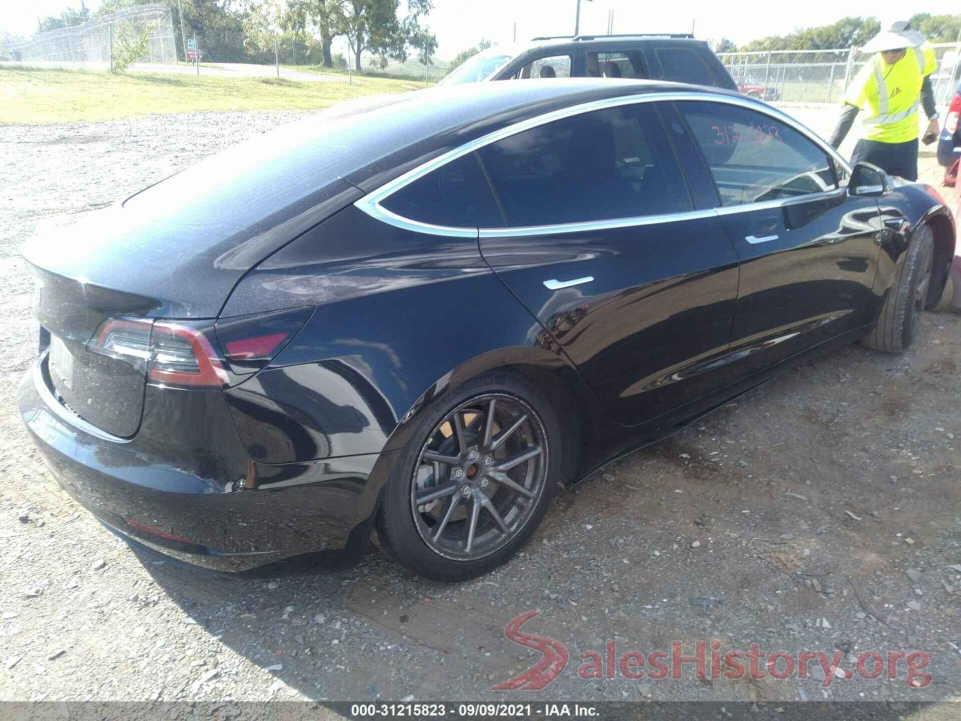 5YJ3E1EA0JF070445 2018 TESLA MODEL 3