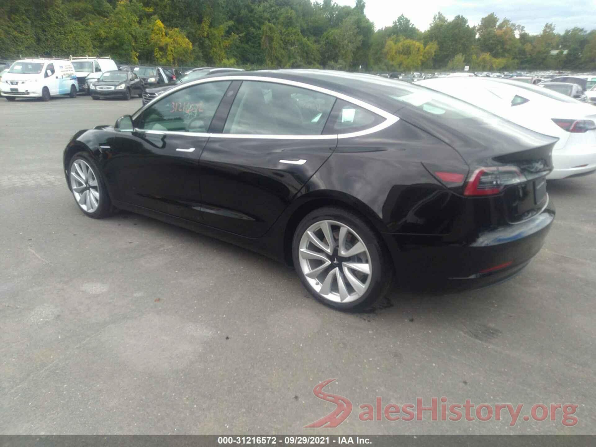 5YJ3E1EB9KF388722 2019 TESLA MODEL 3