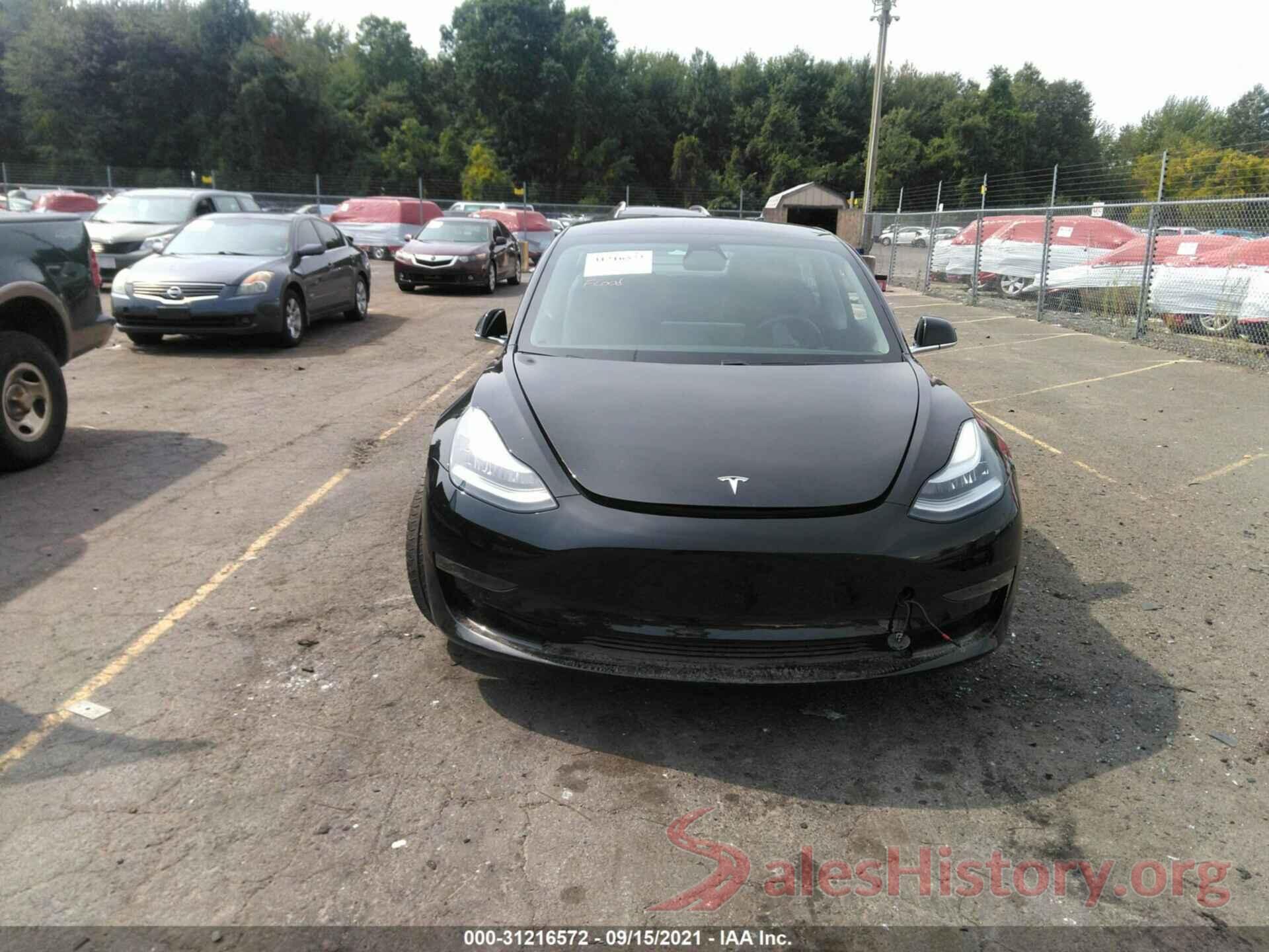 5YJ3E1EB9KF388722 2019 TESLA MODEL 3