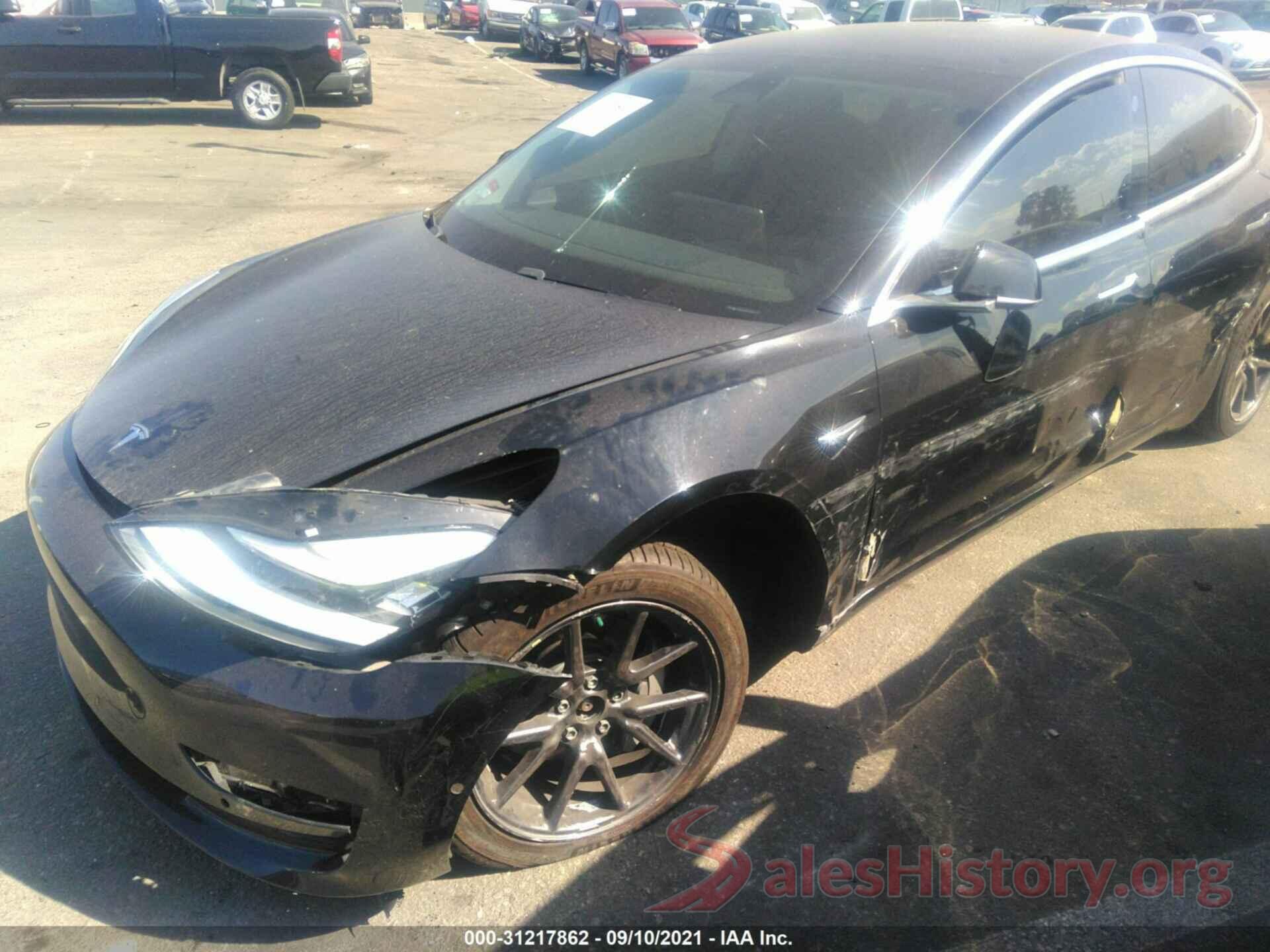 5YJ3E1EB5JF112519 2018 TESLA MODEL 3