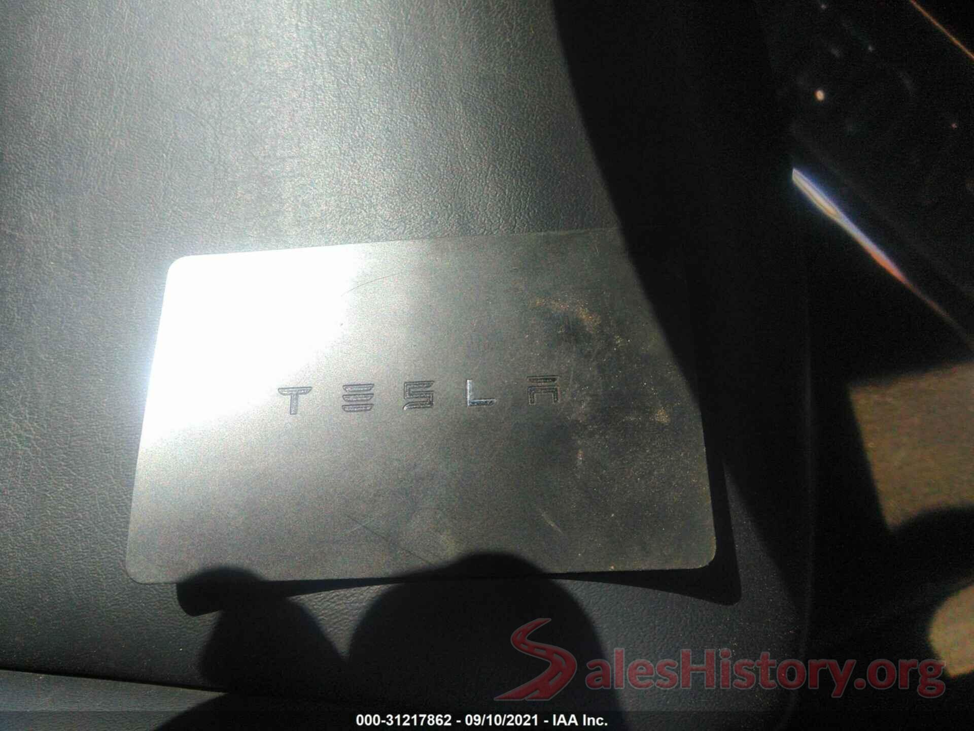 5YJ3E1EB5JF112519 2018 TESLA MODEL 3